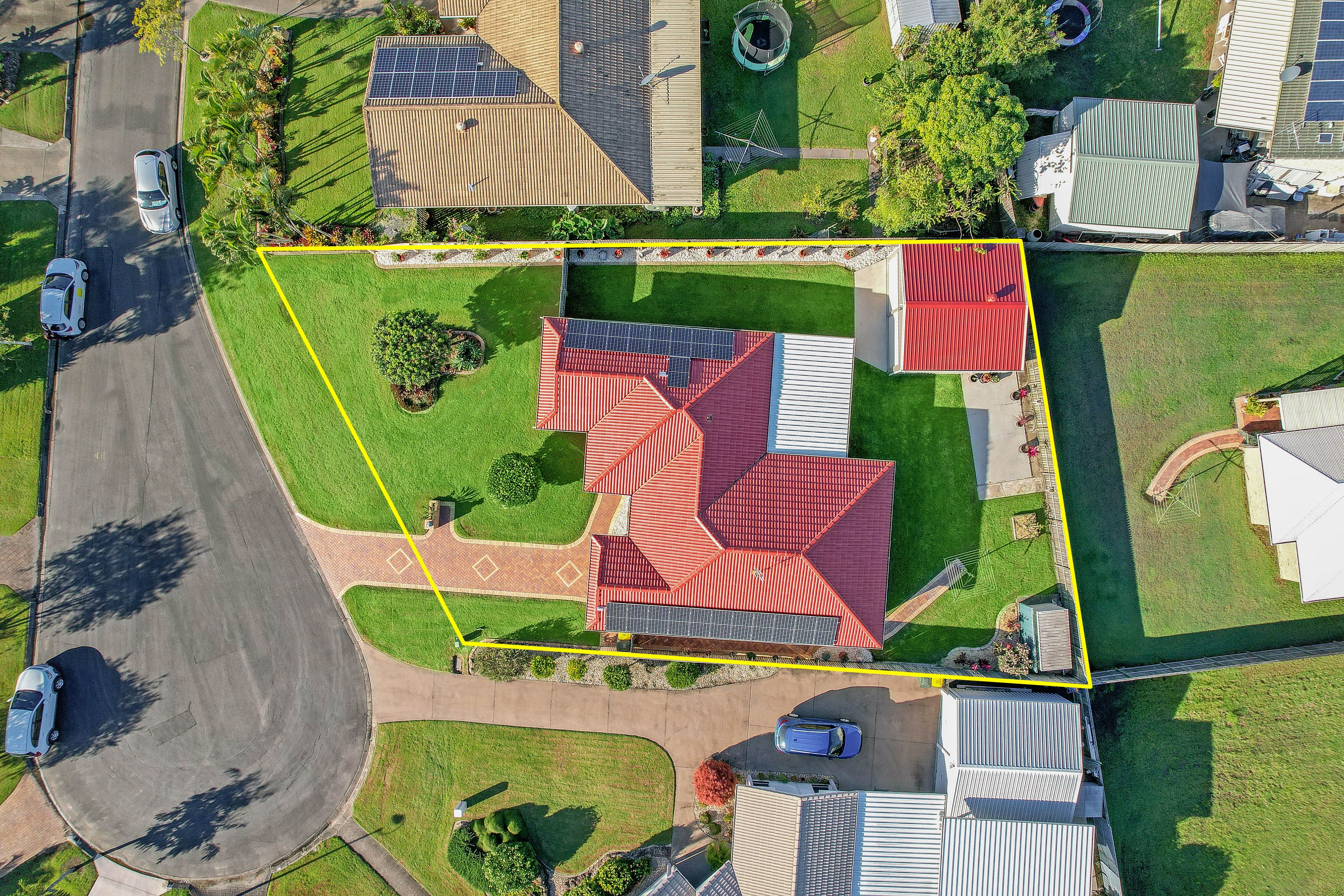 10 Moorhen Court, Eli Waters, QLD 4655