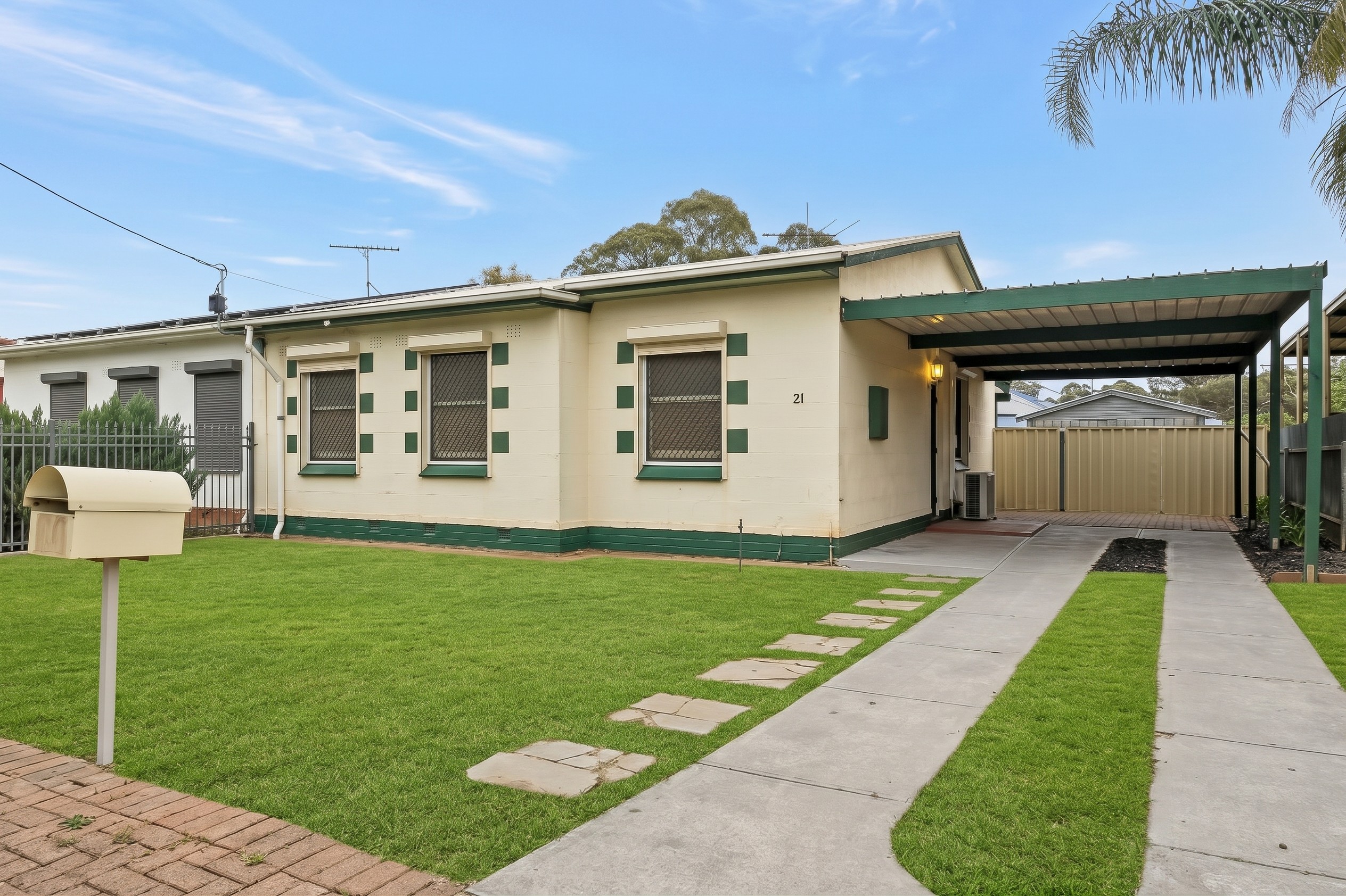 21 Downton Avenue, Salisbury North, SA 5108