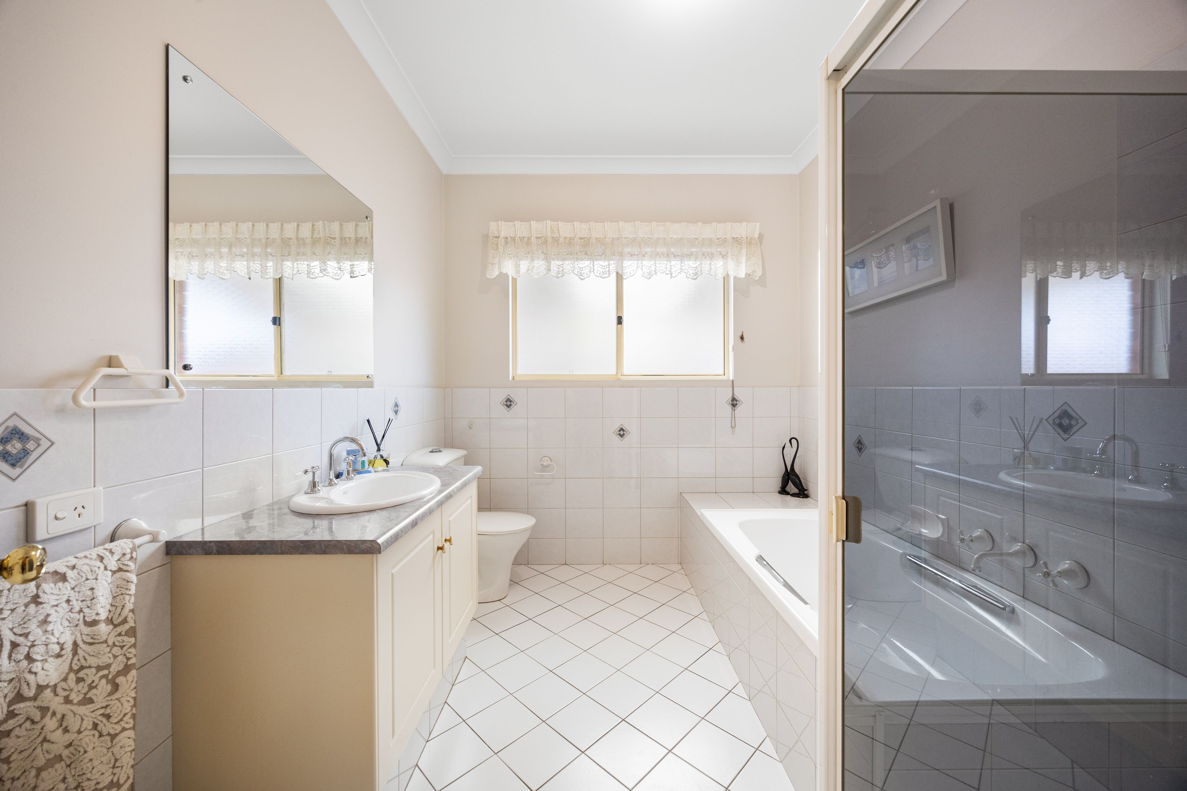 12 Tonellato Place — photo 13 of 18