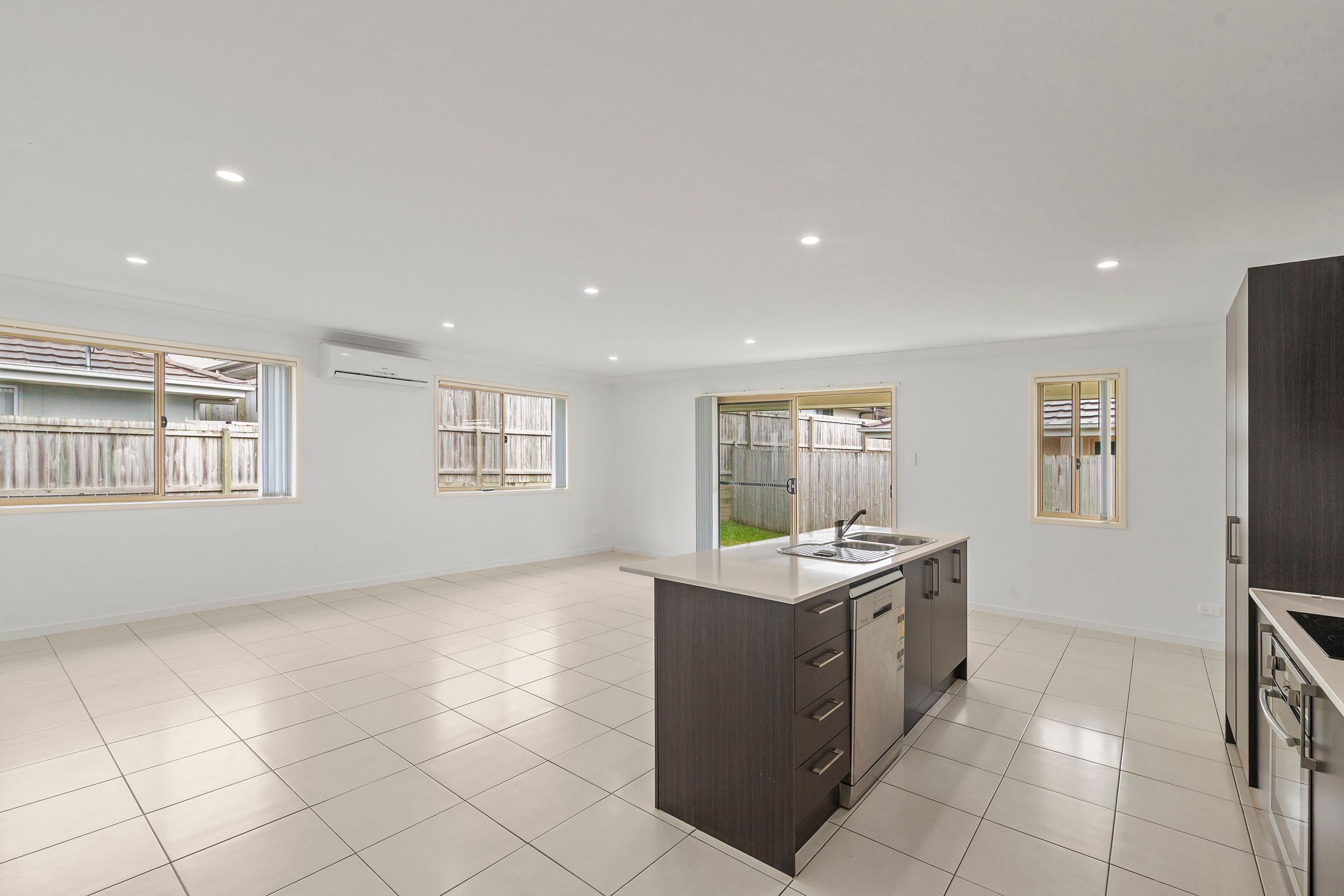 106 Dixon Drive — photo 5 of 16