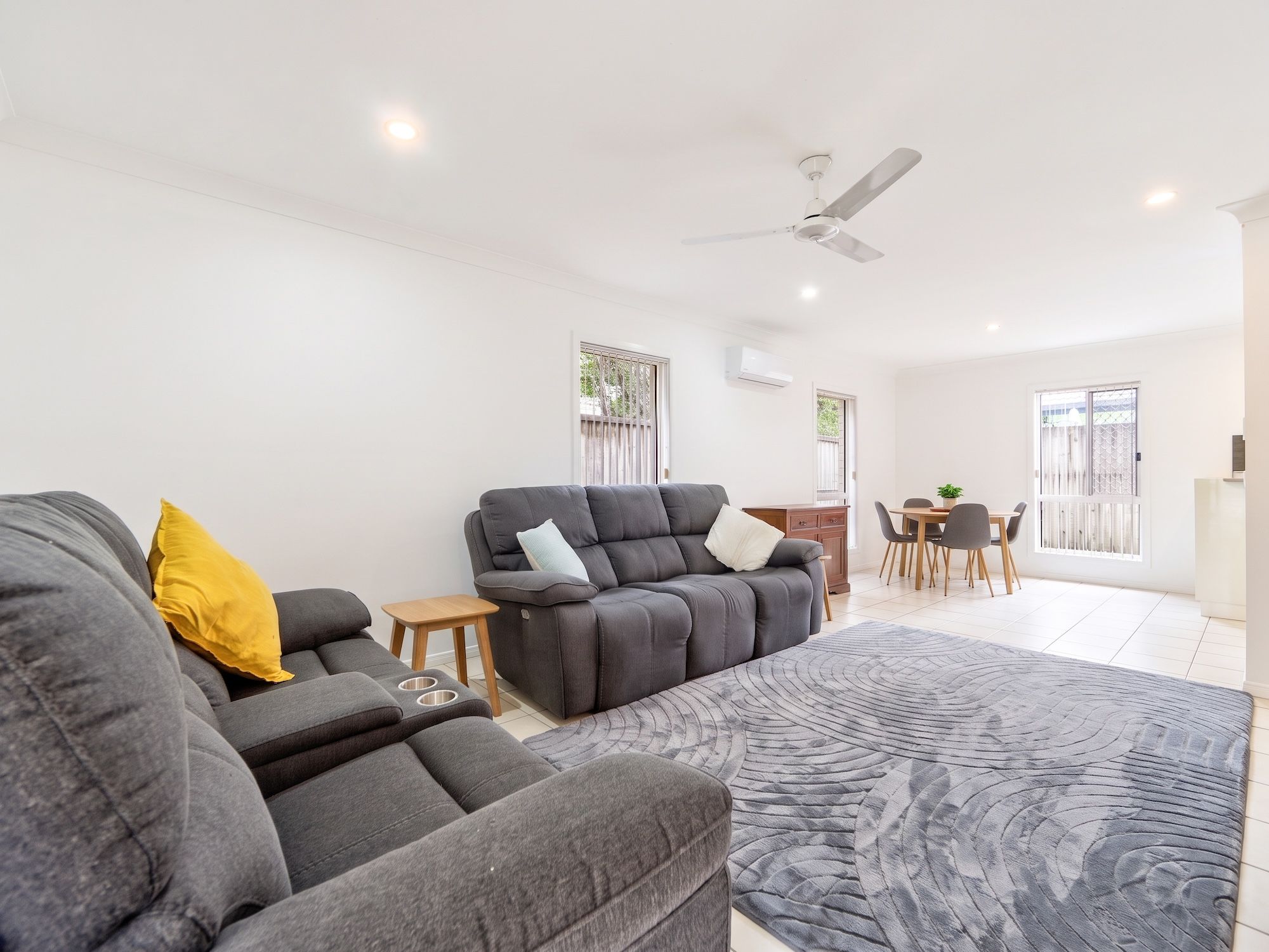 3/2 Morea Court — photo 4 of 24