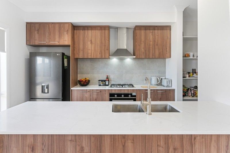 21 Hillsview Boulevard, Angle Vale, SA 5117