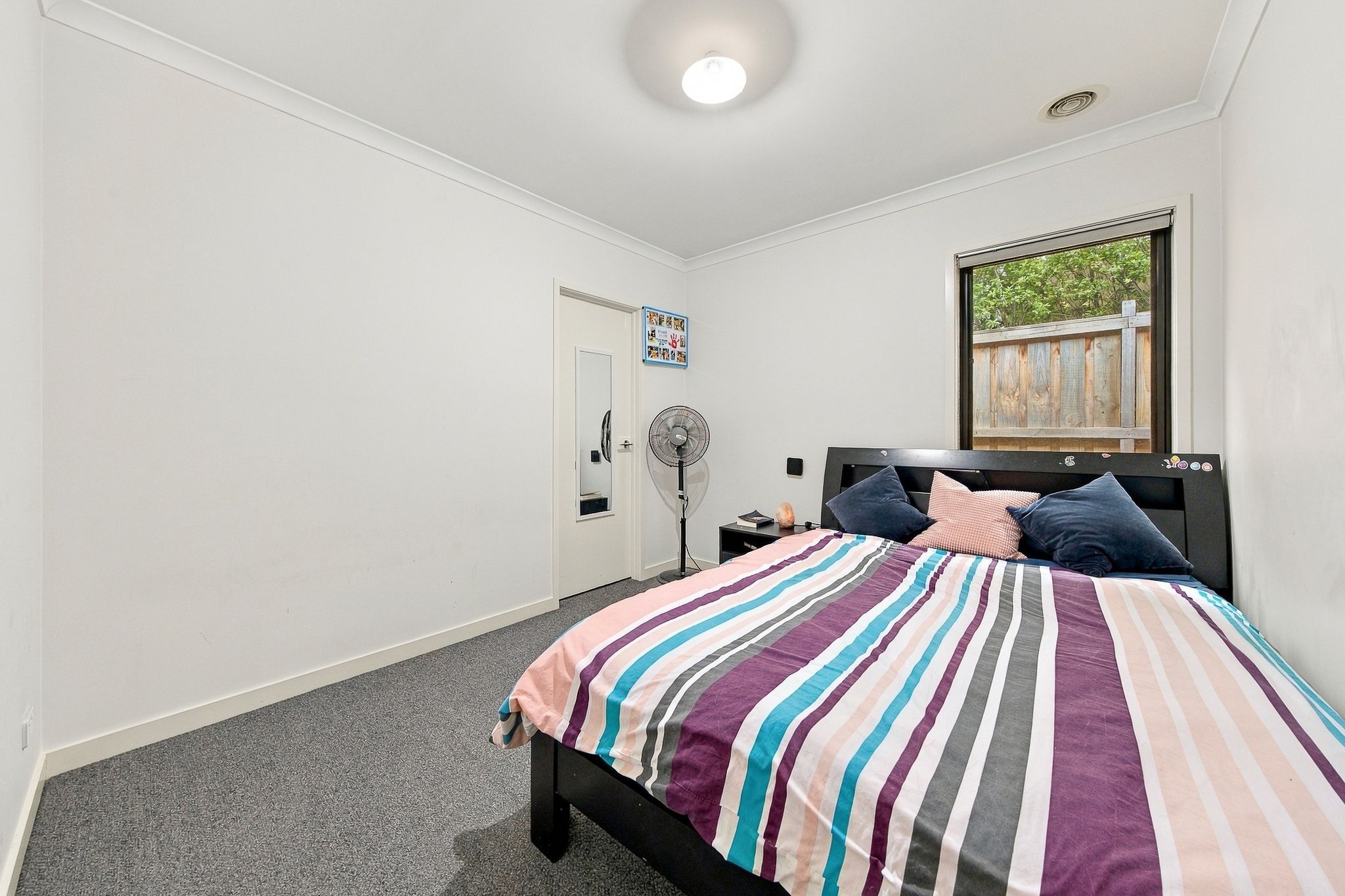 58 Graziers Crescent — photo 9 of 16