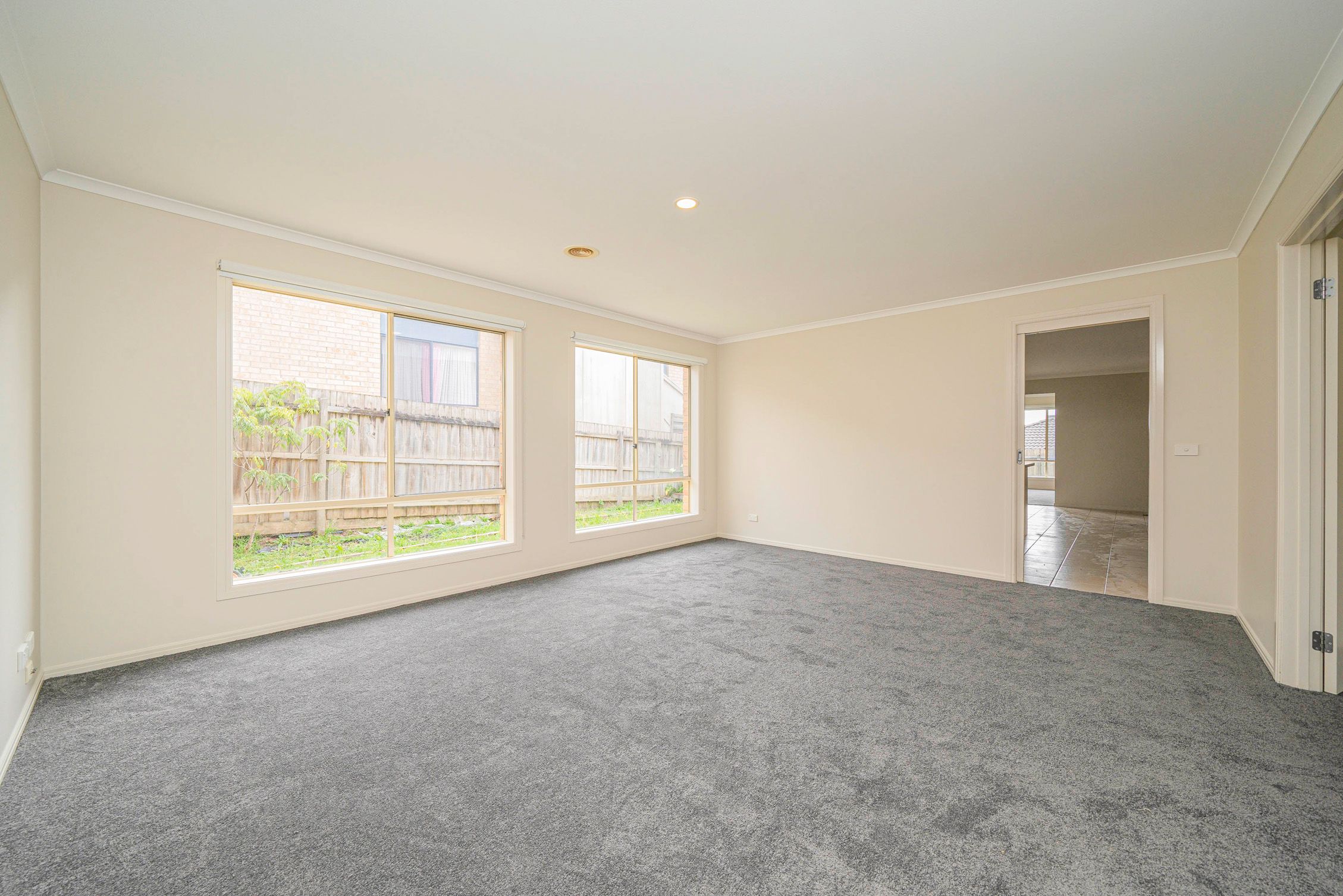 21 Hollington Way, Berwick, VIC 3806