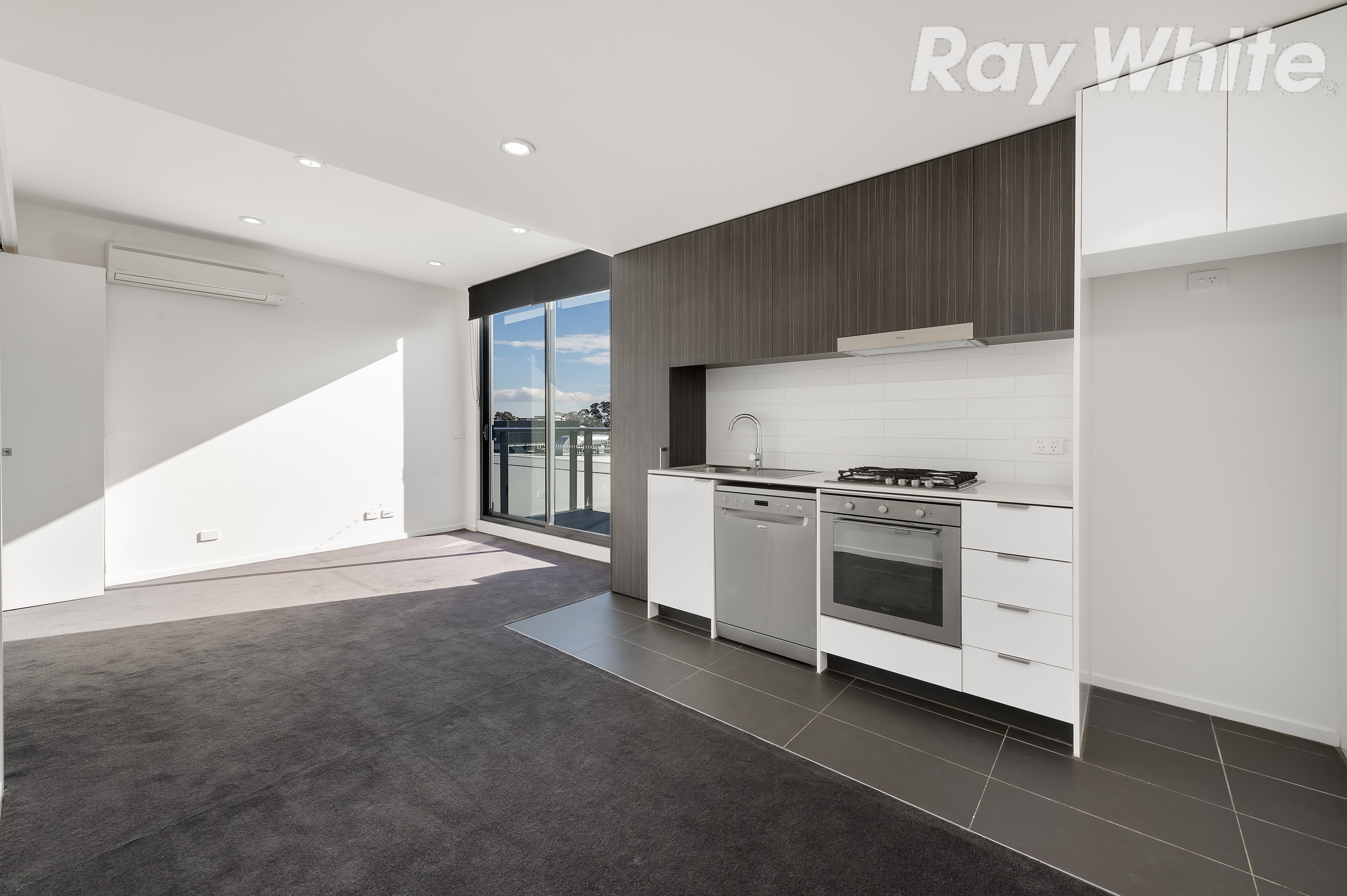 201/16 Copernicus Crescent, Bundoora, VIC 3083