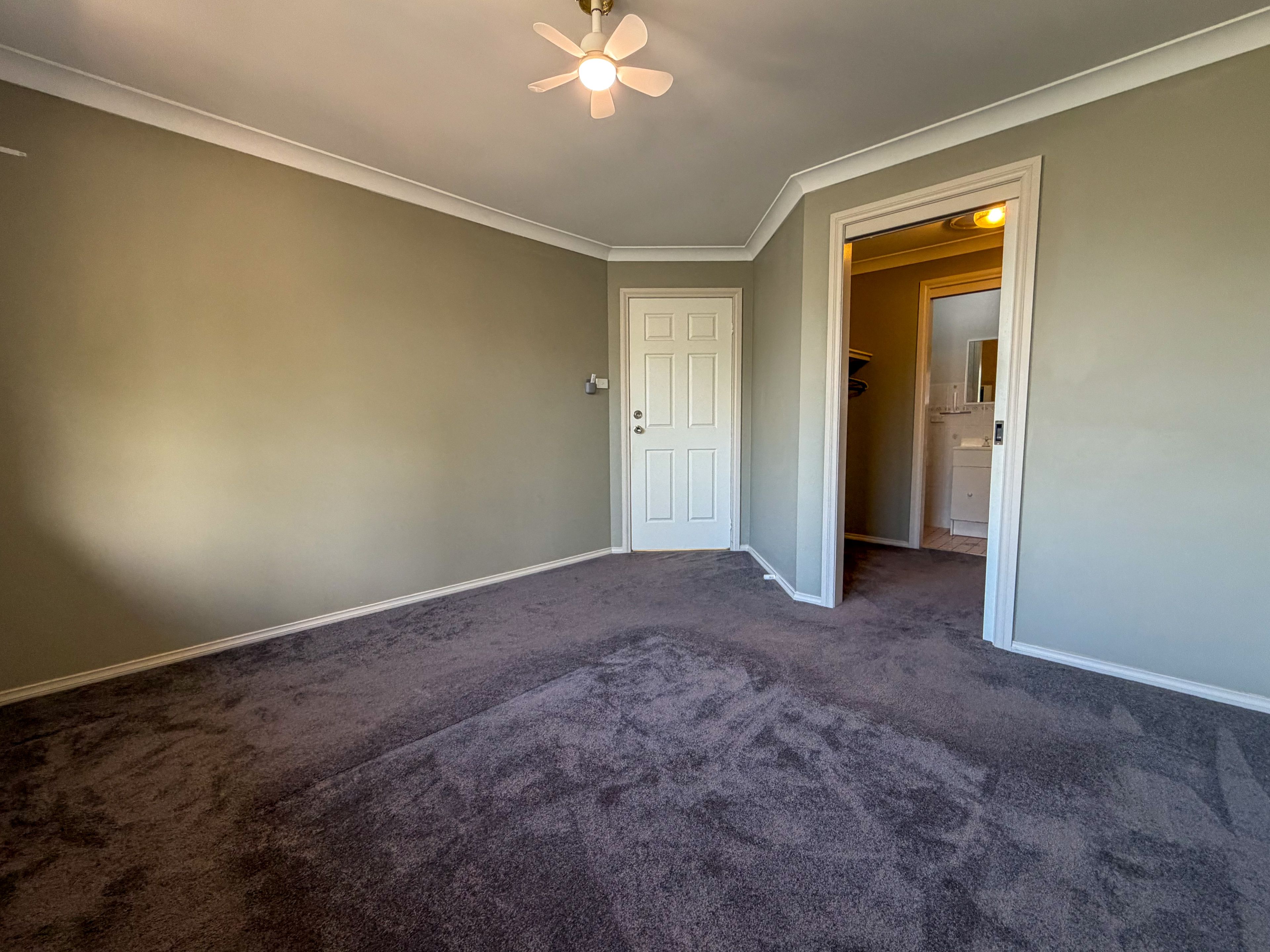 33 Alston Street, Glenmore Park, NSW