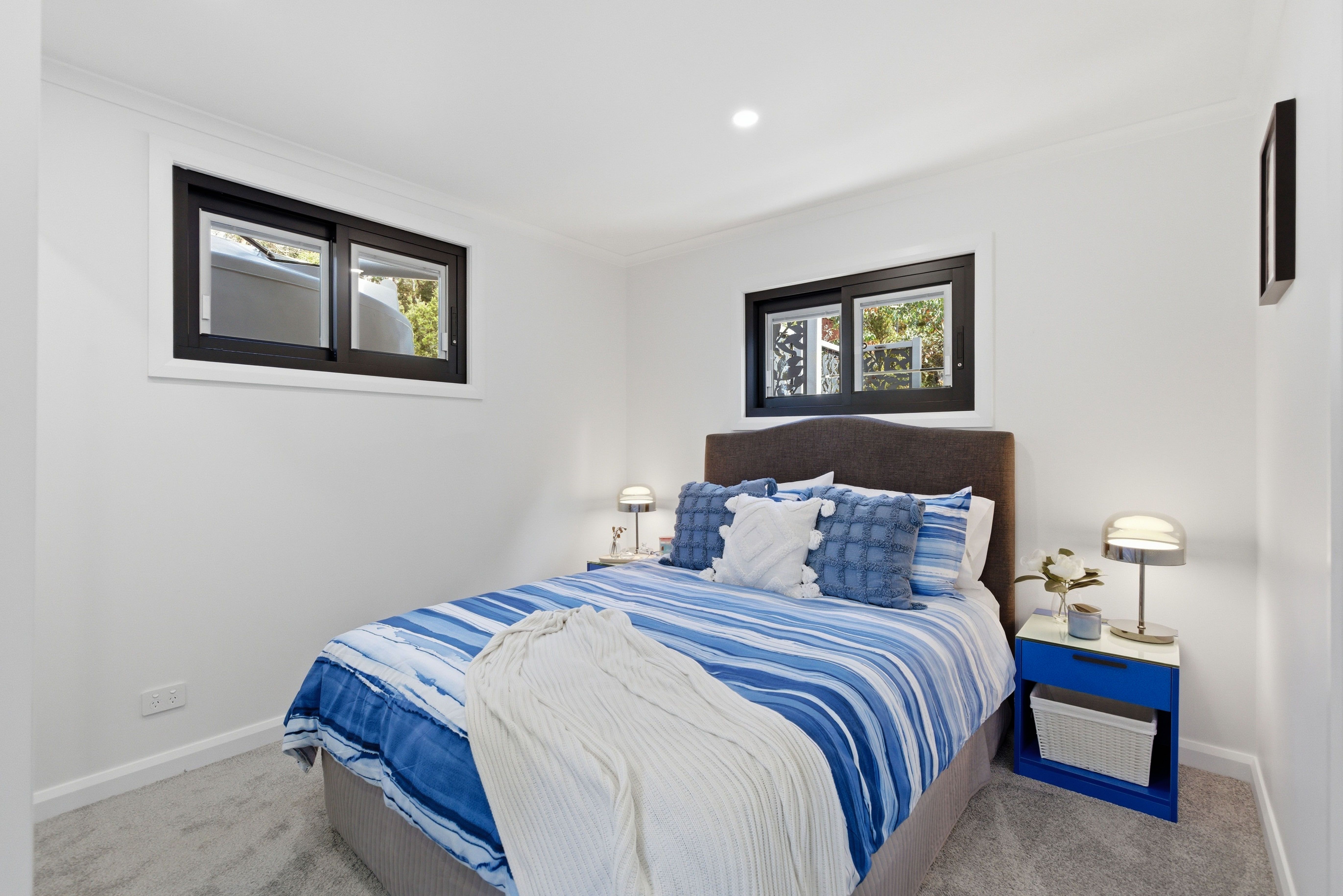 21 Warner Road — photo 7 of 30