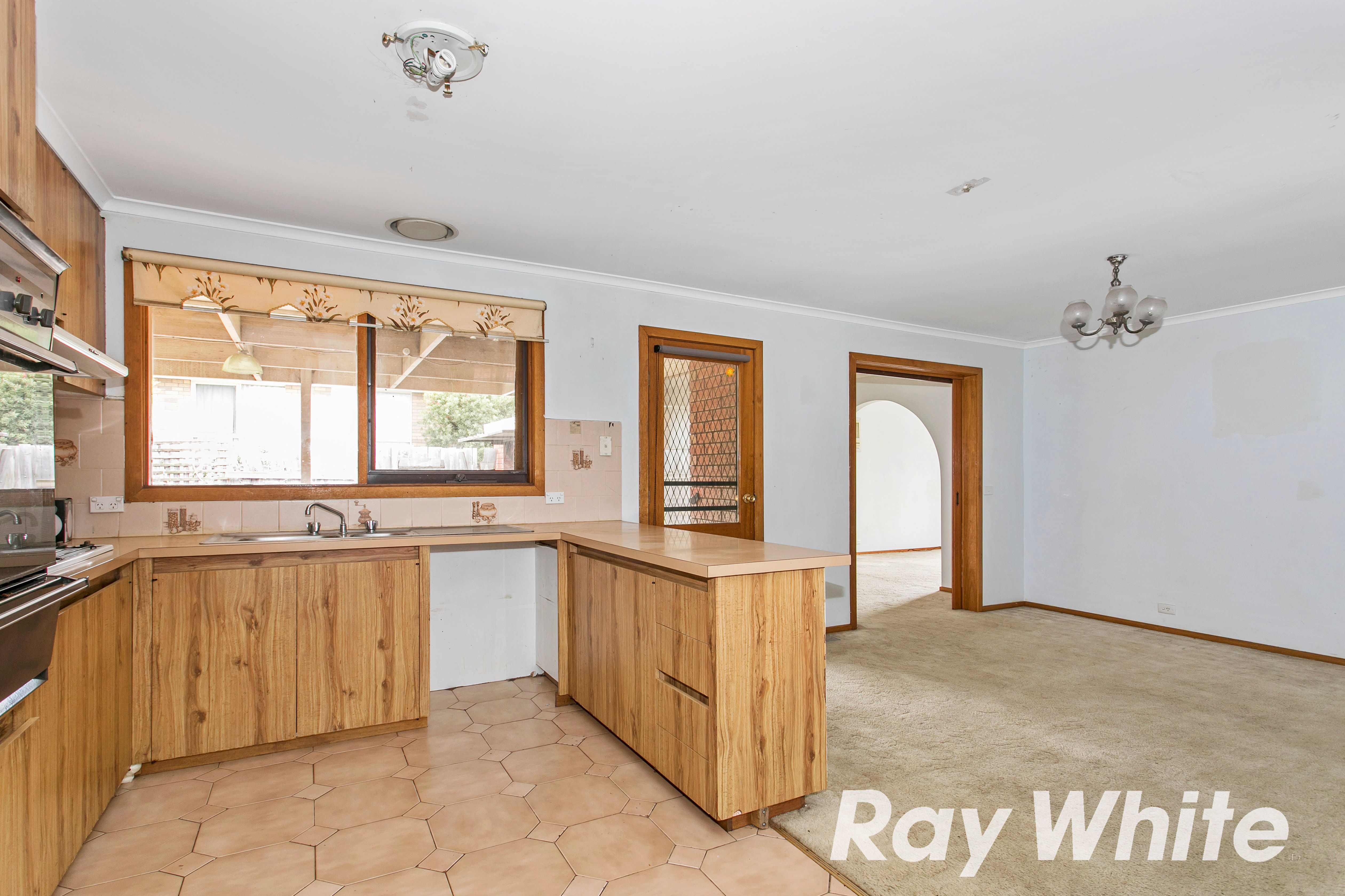 16 Pearl Place, Ferntree Gully, VIC 3156