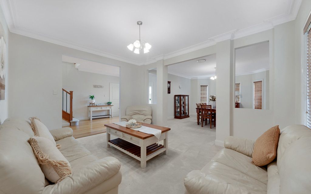 90 Macarthur Circuit, Camden Park, NSW 2570