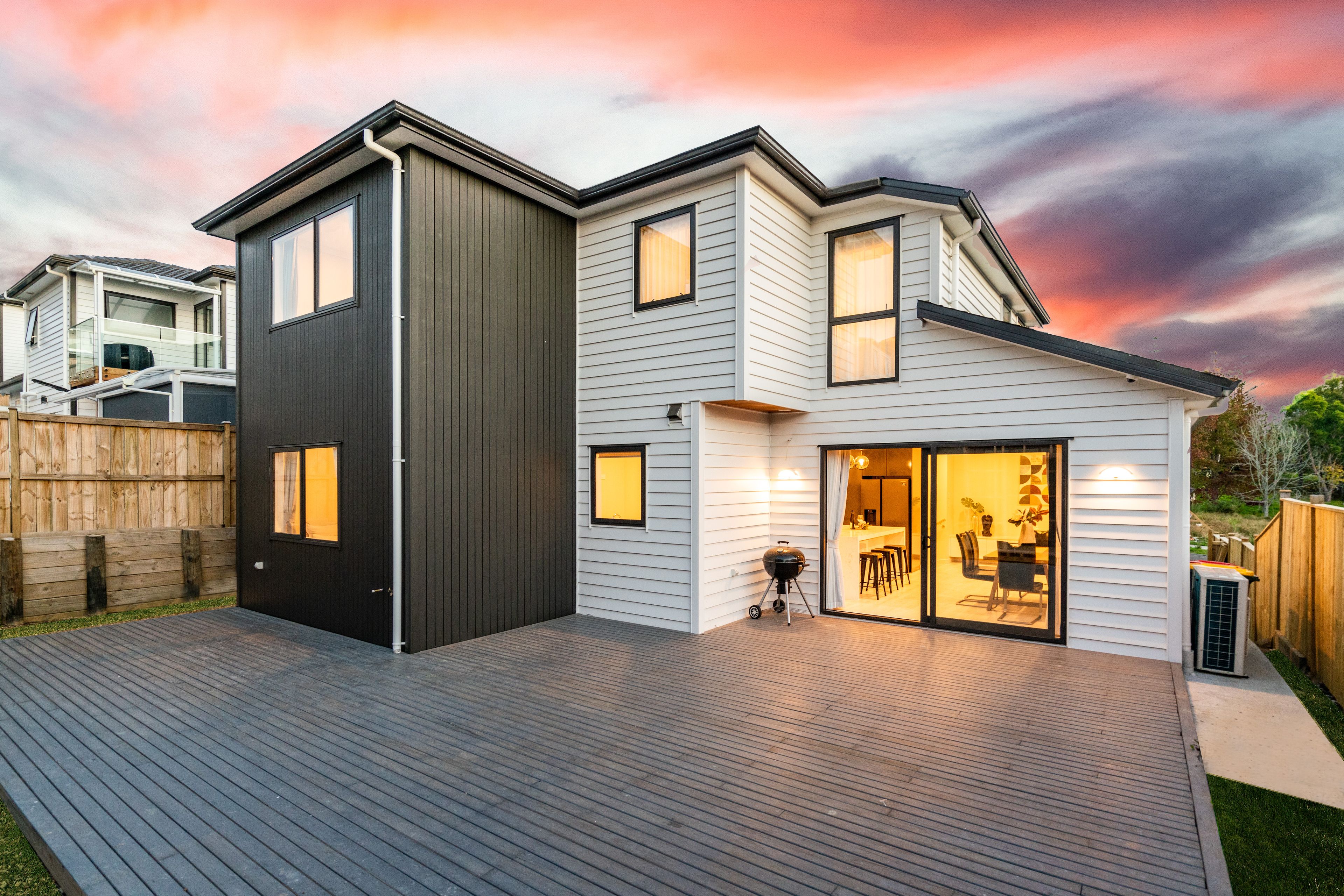 2 Haku Road, Flat Bush, Manukau City