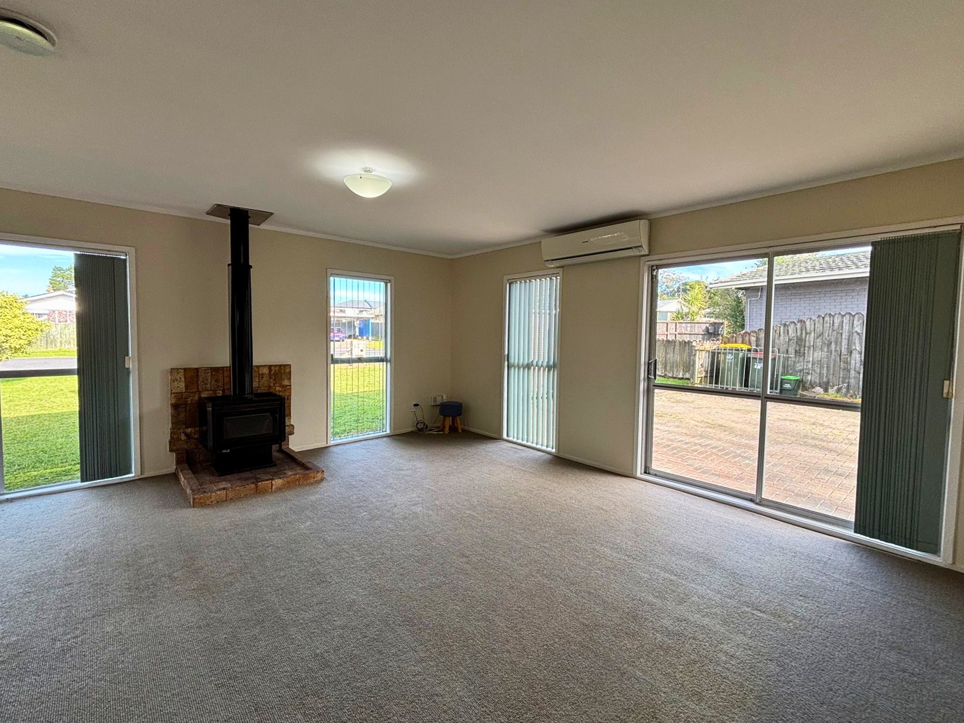 52 Kurnell Drive, Botany Downs, Manukau City