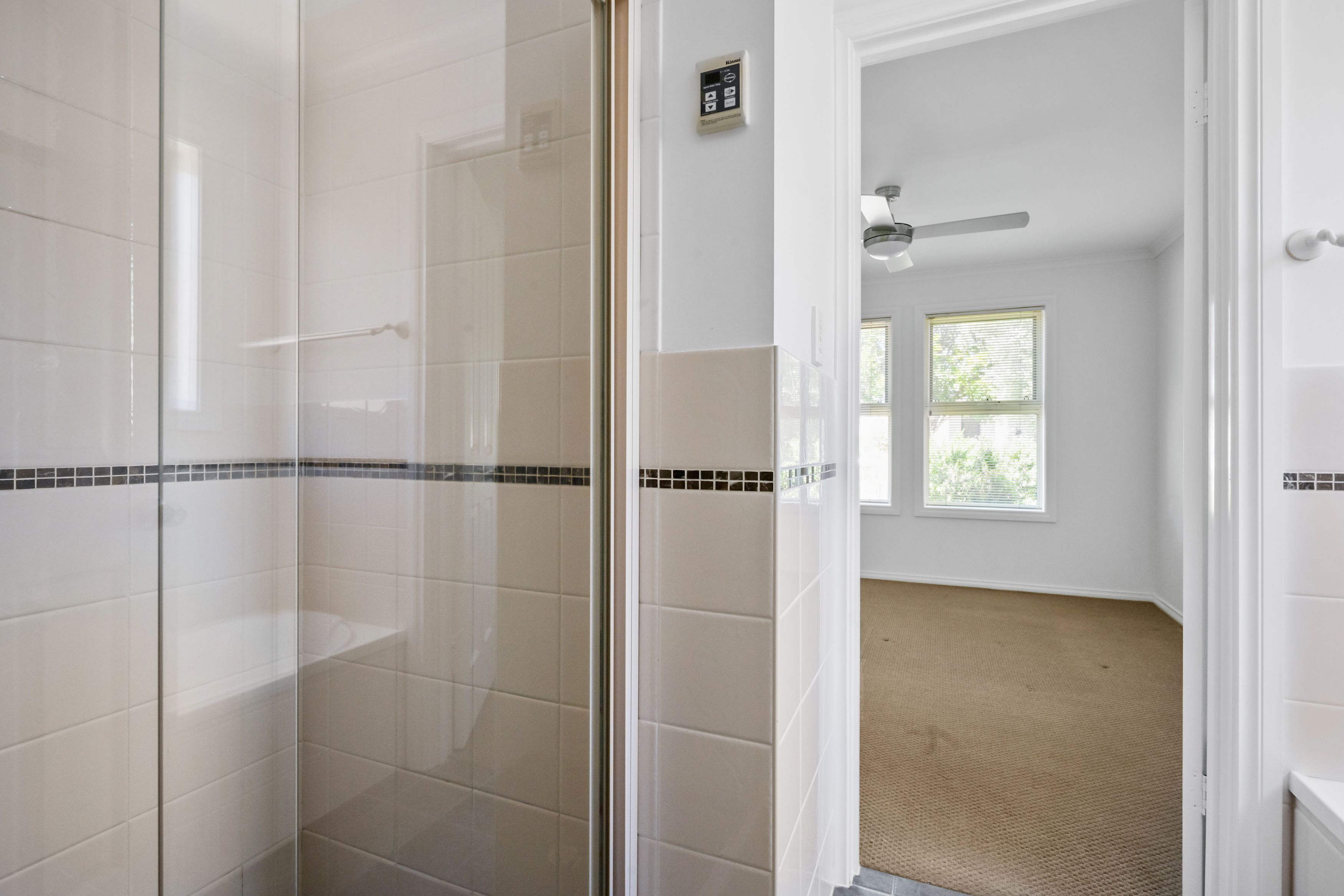 5 Willowbark Crescent — photo 9 of 17