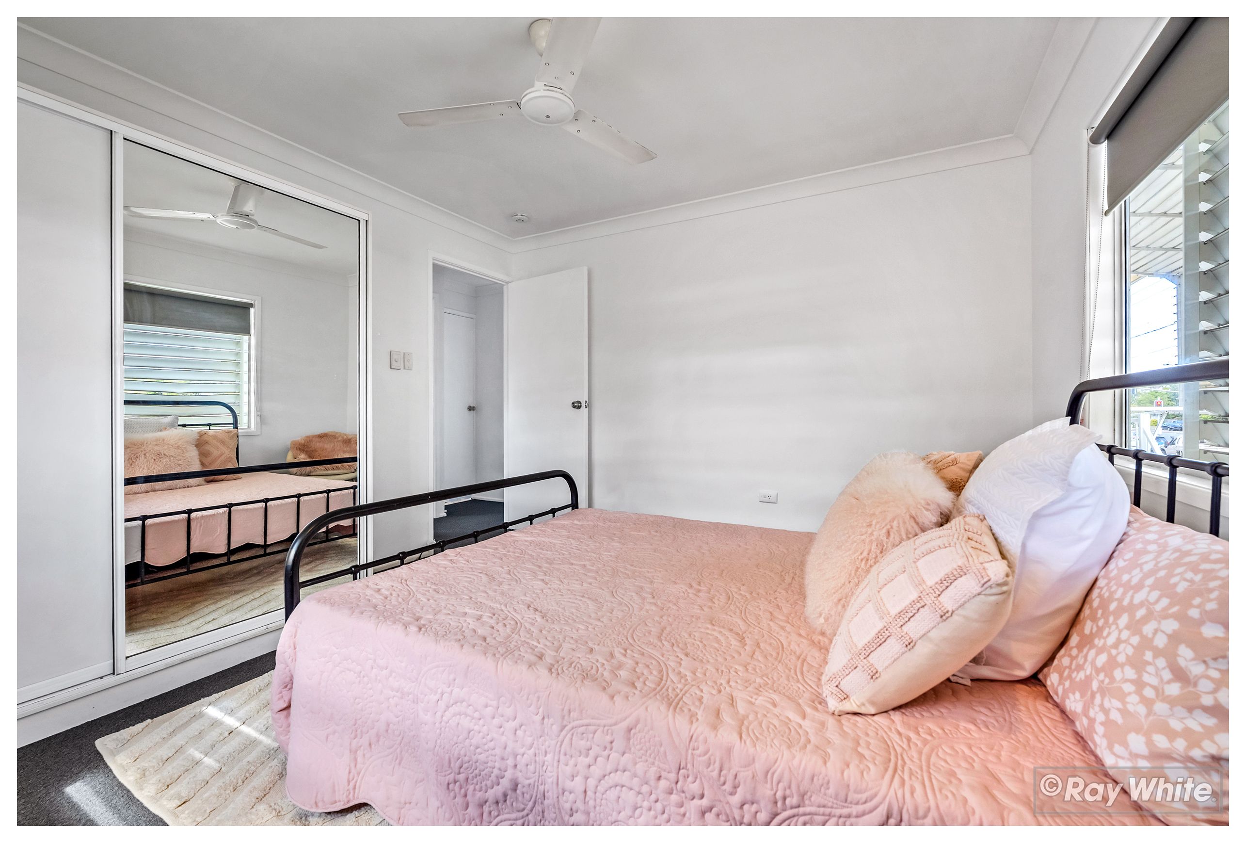 28 Alexandra Street — photo 13 of 28