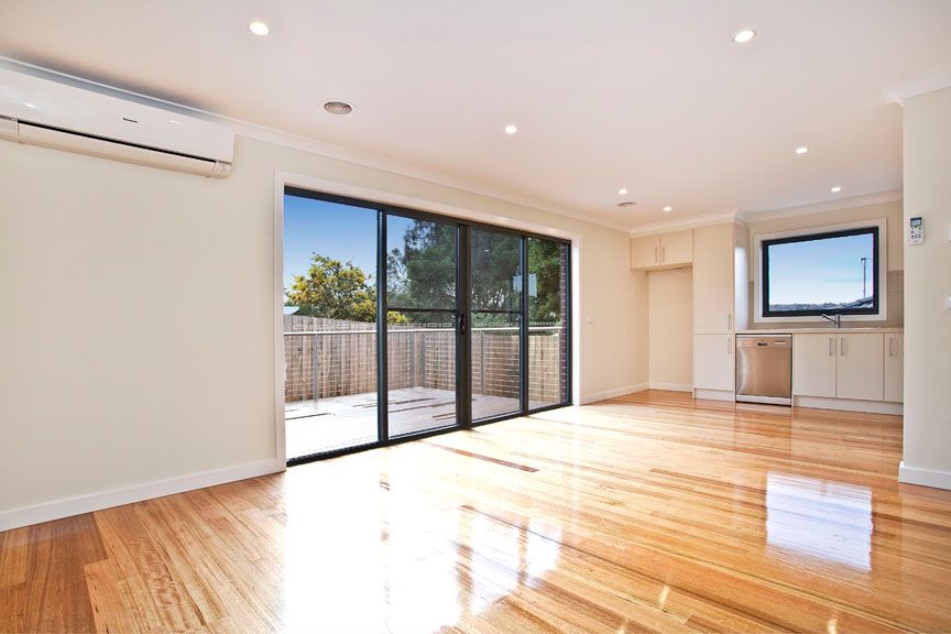 2/14 Humber Road, Croydon, VIC 3136