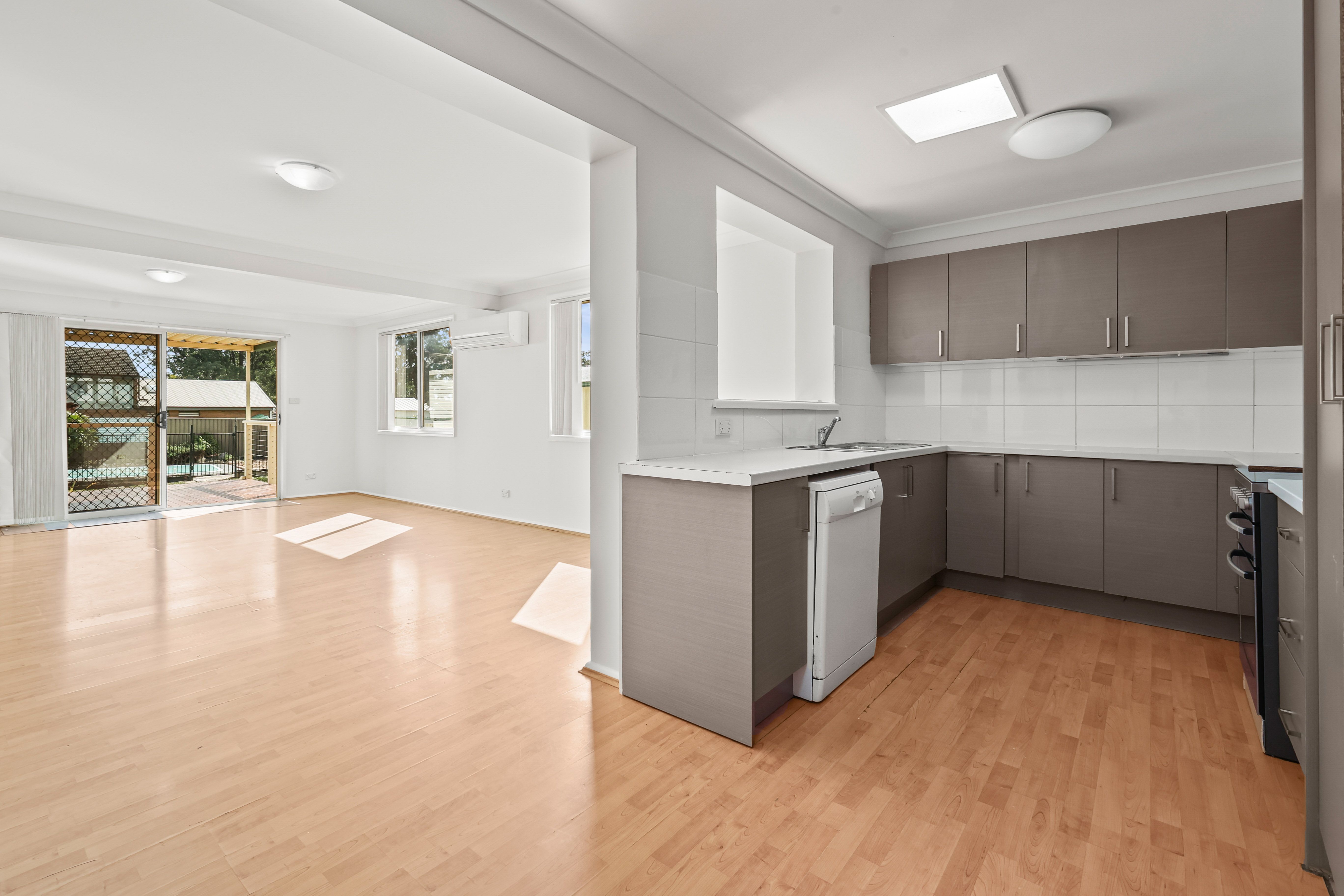 11 Rebecca Street, Colyton, NSW 2760