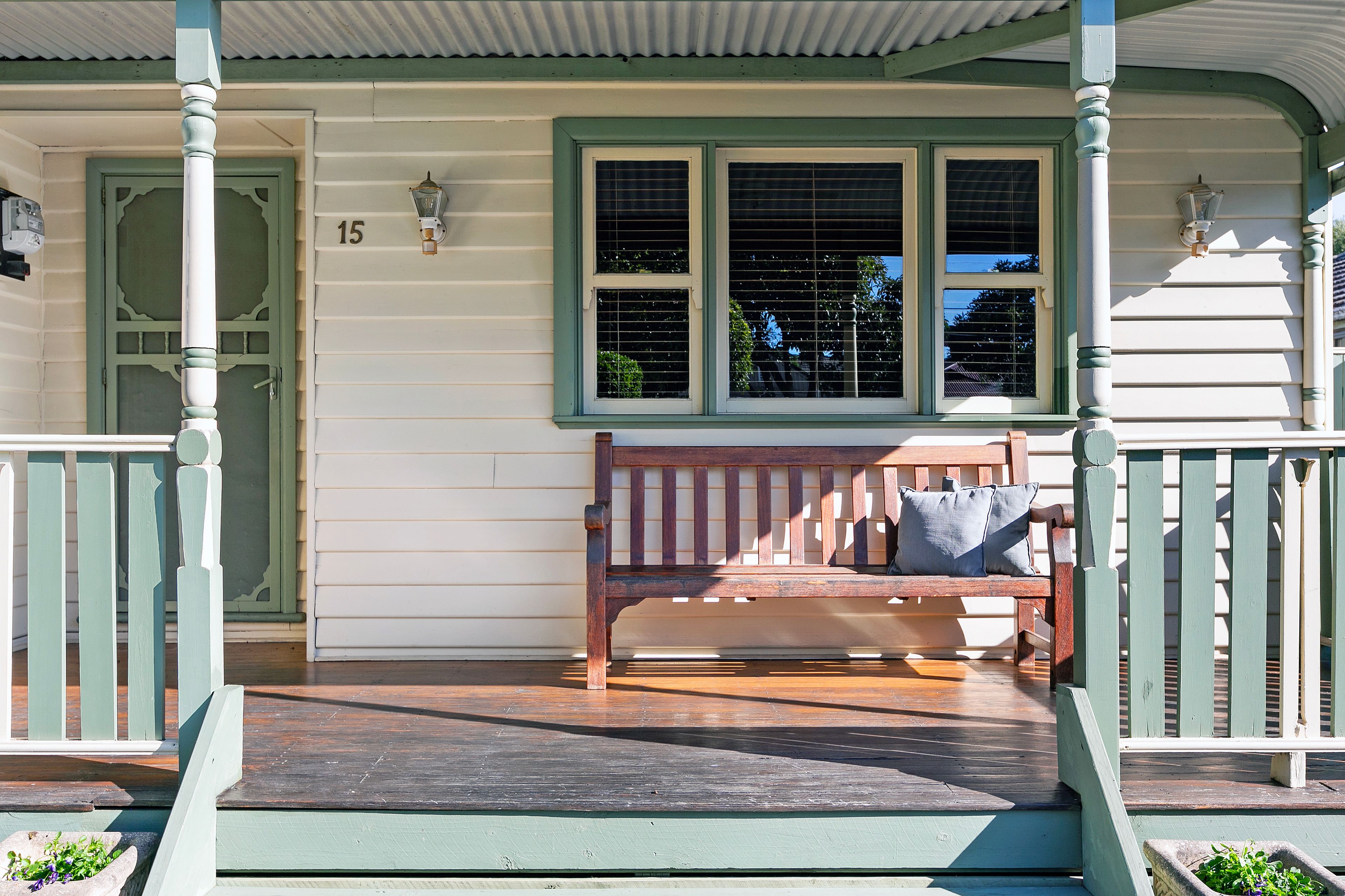 15 Locksley Avenue, Reservoir, VIC 3073