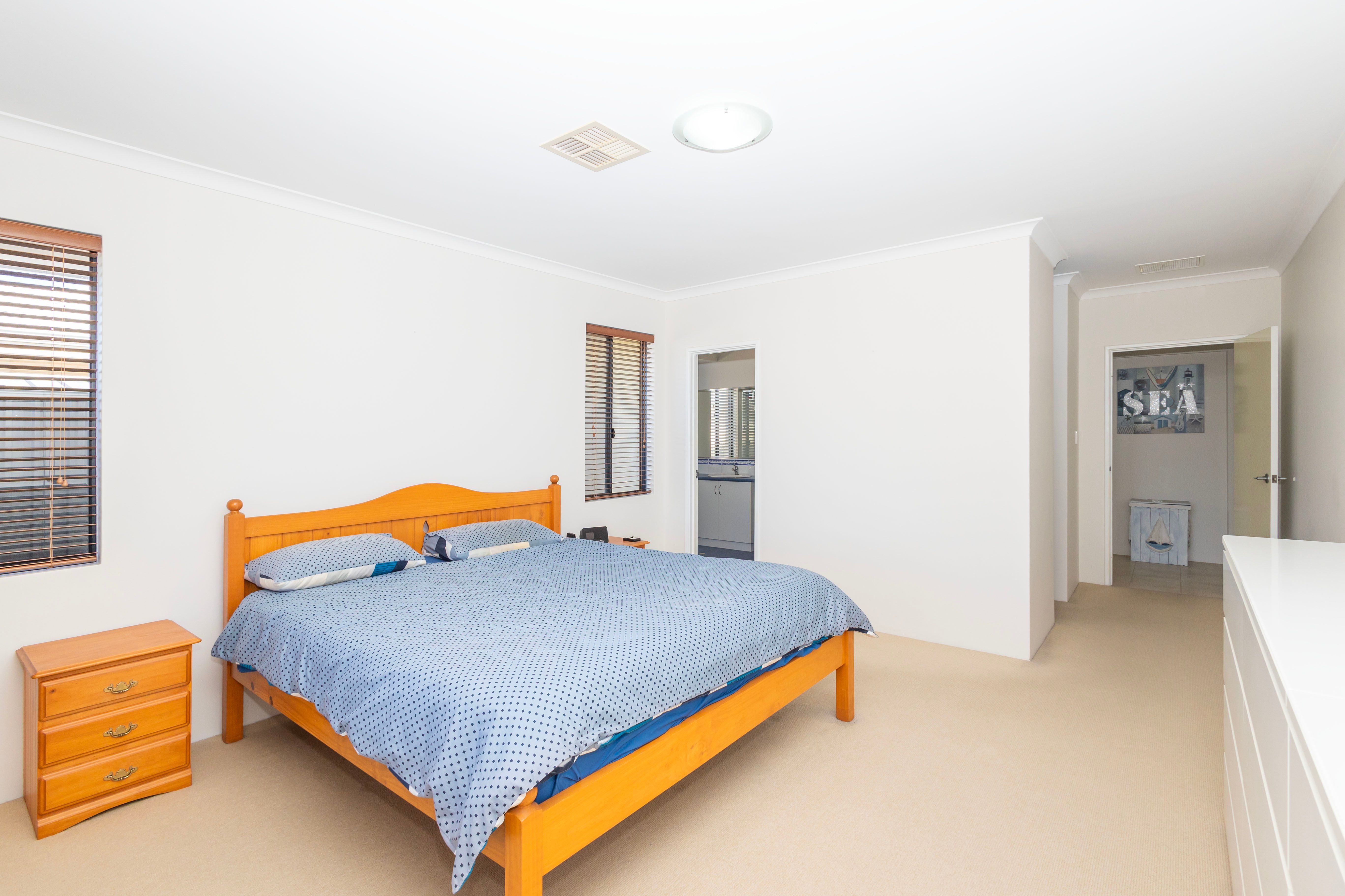 5 Crusoe Crescent — photo 15 of 30
