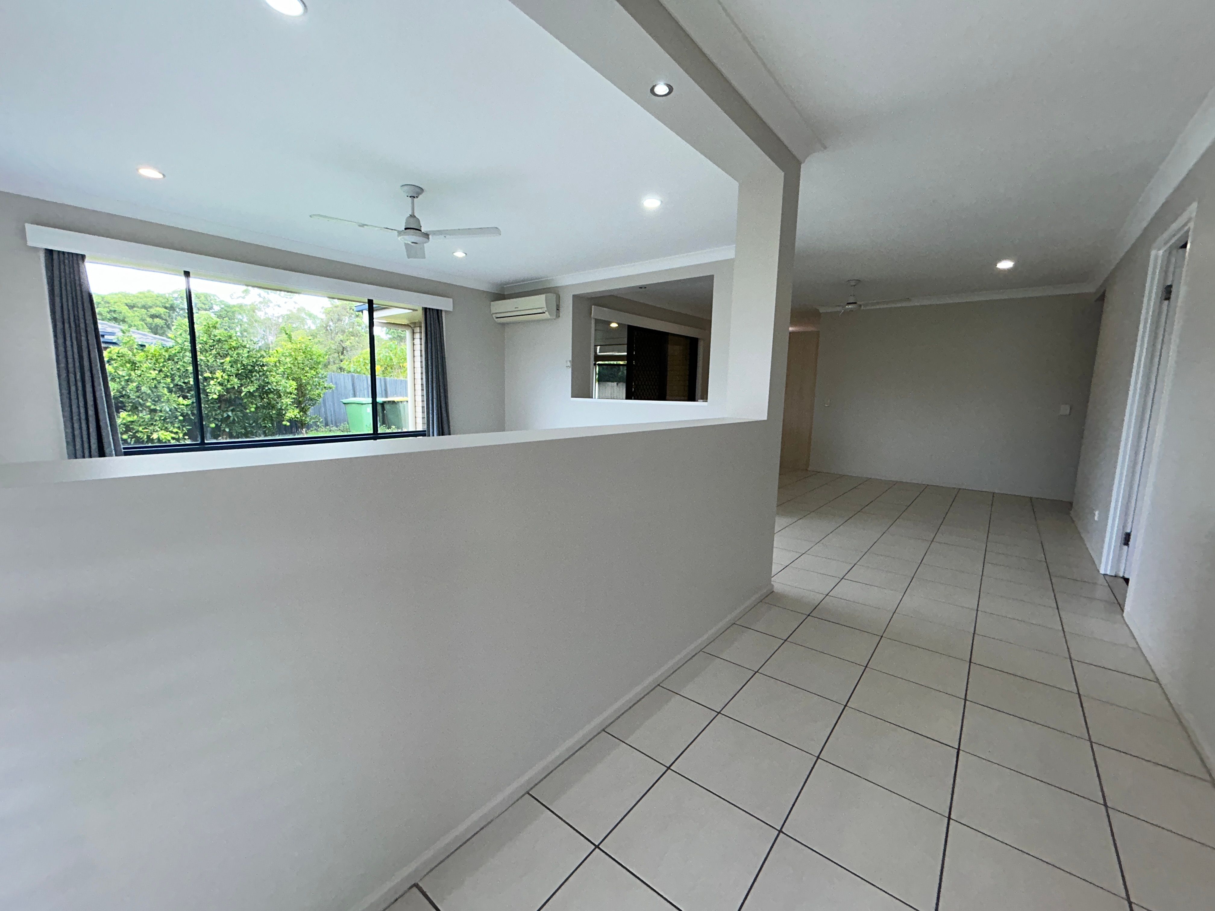 73 Hollywood Avenue — photo 3 of 30