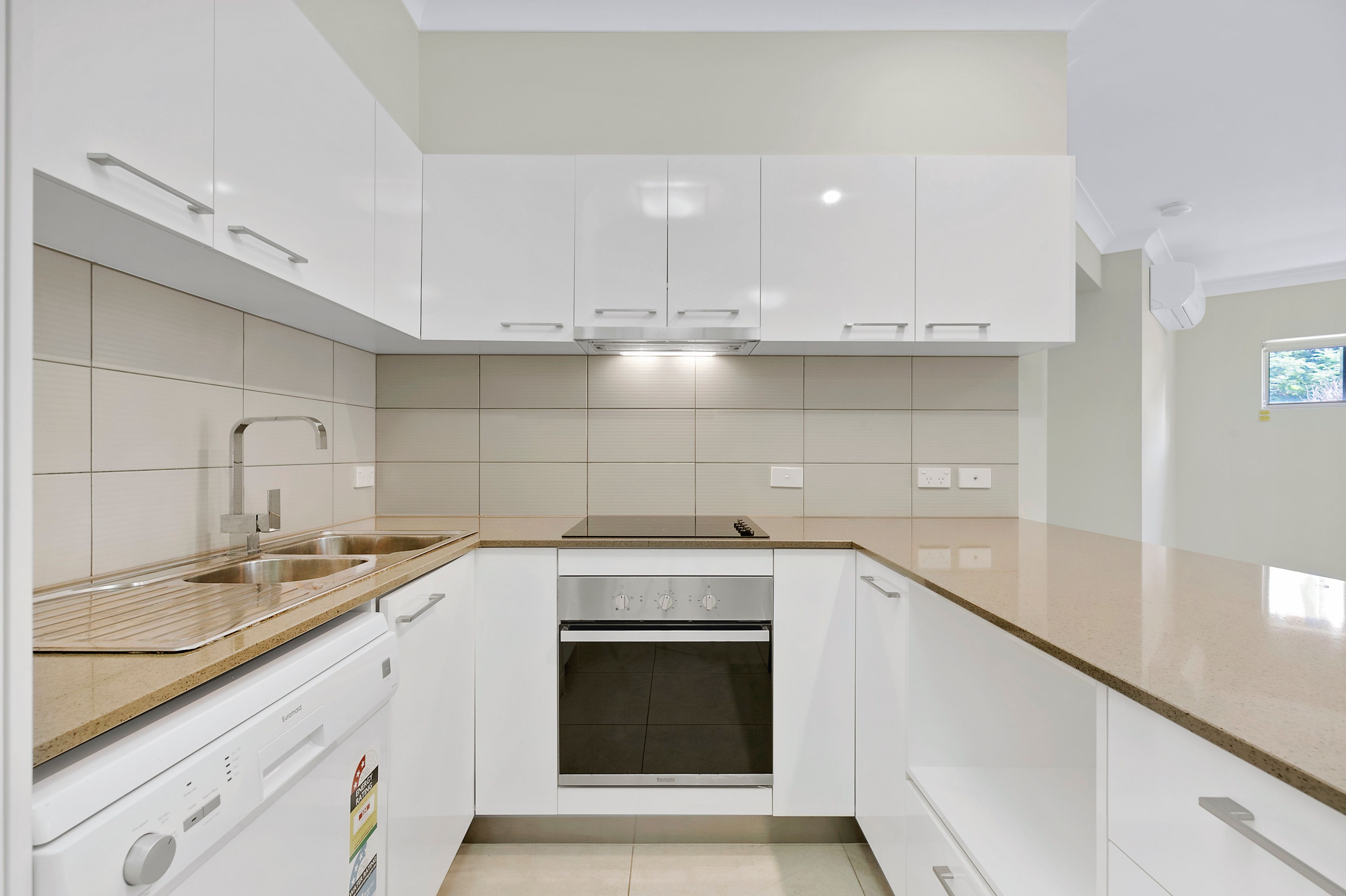 102/37 Connor Street, Kangaroo Point, QLD 4169