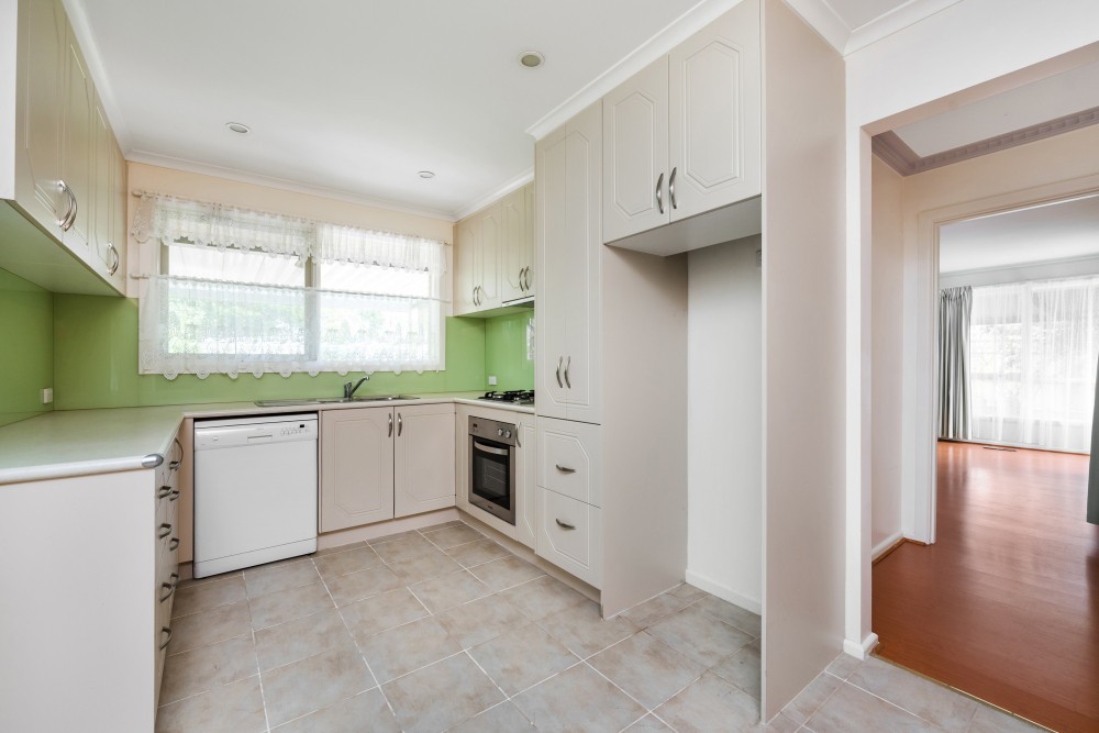 7 McComb Crescent, Bayswater, VIC 3153