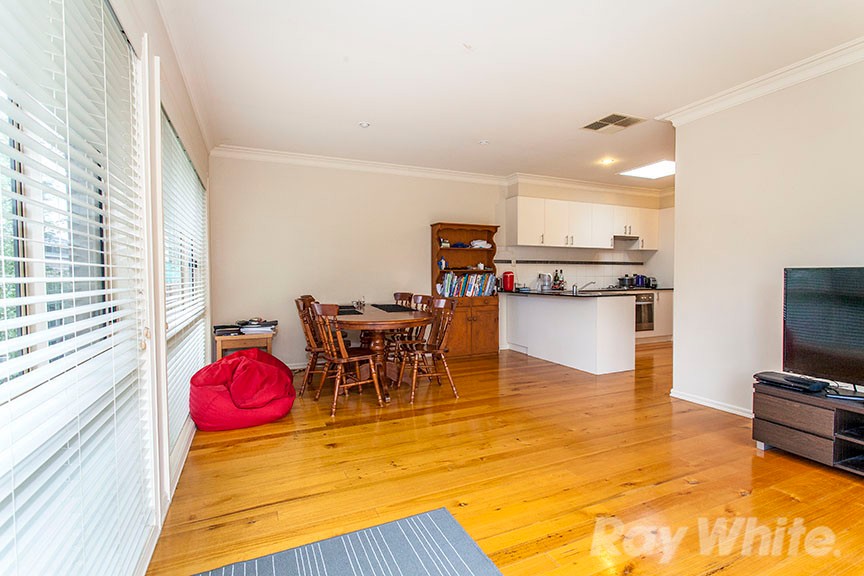 2/28 Creek Road, Mitcham, VIC 3132