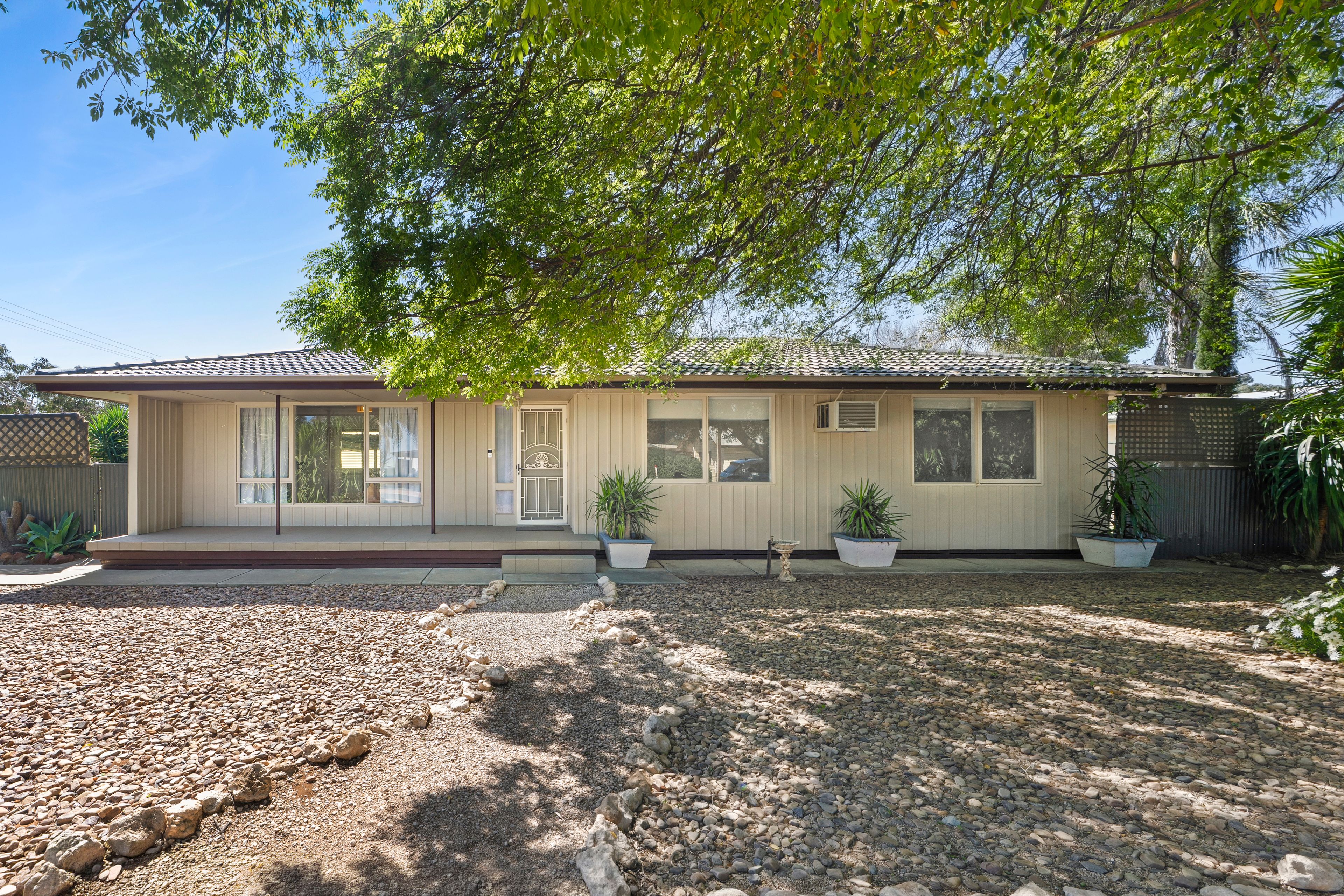 12 Taylor Street — photo from Ray White Riverland