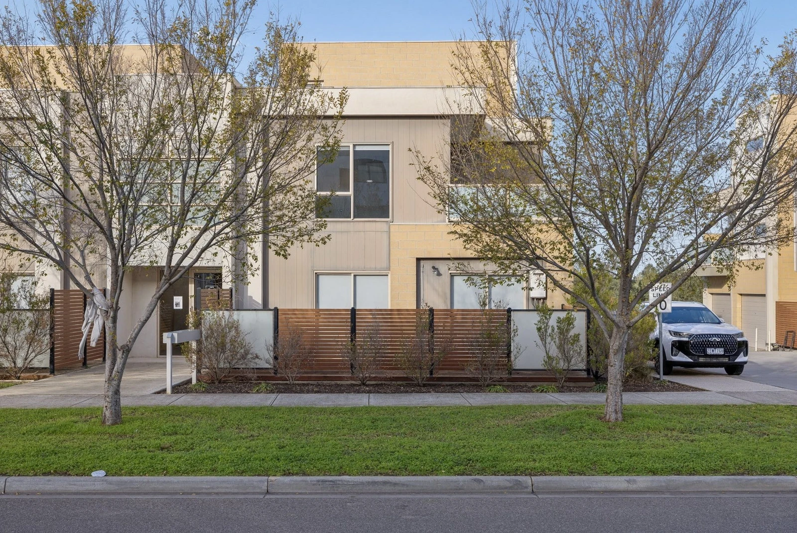 22/2 Rockgarden Drive, Truganina, VIC 3029