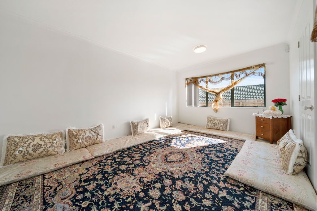 2/415 Roscommon Road, Clendon Park, Manukau City