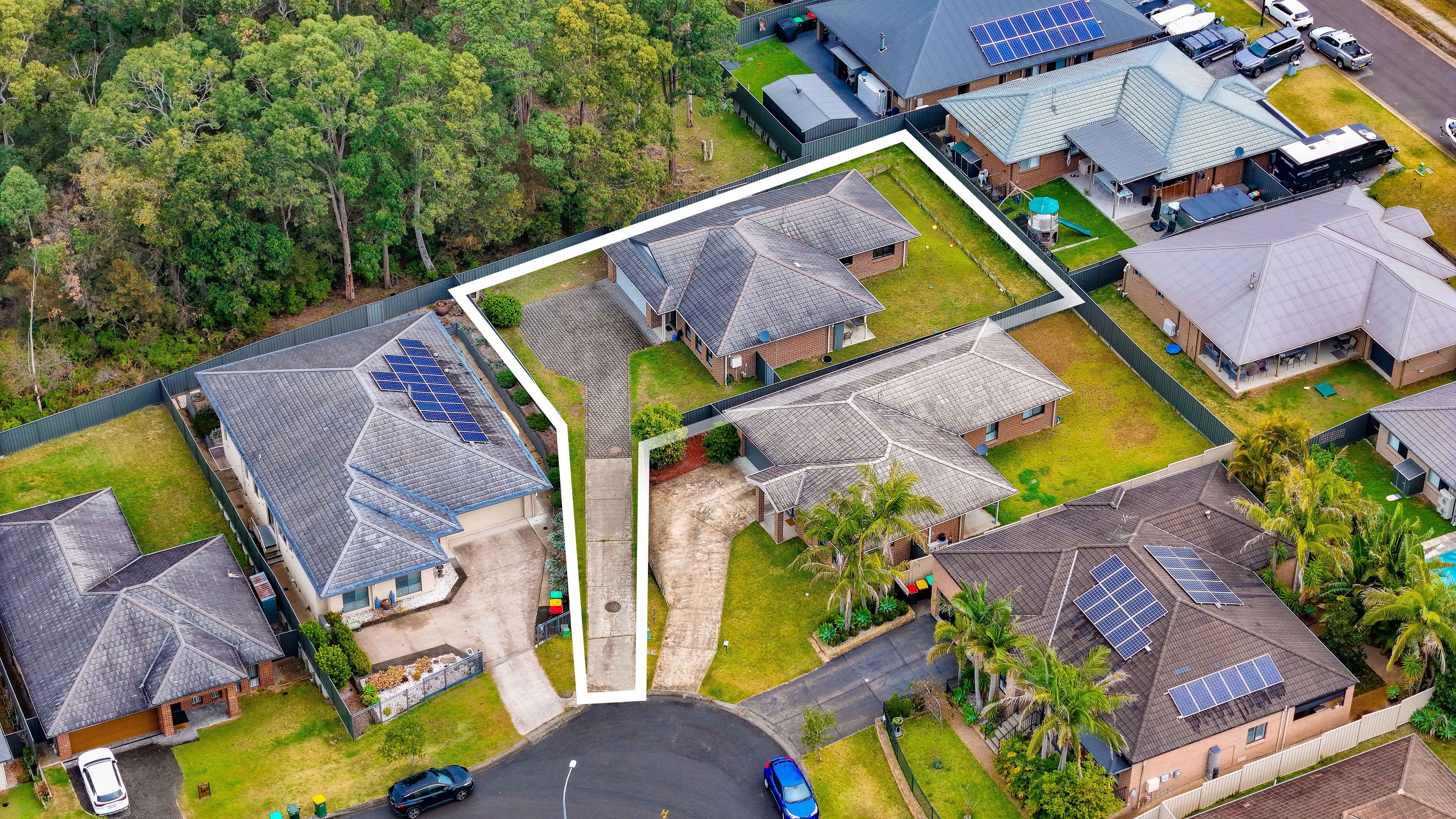 41 Billabong Drive — photo 13 of 17