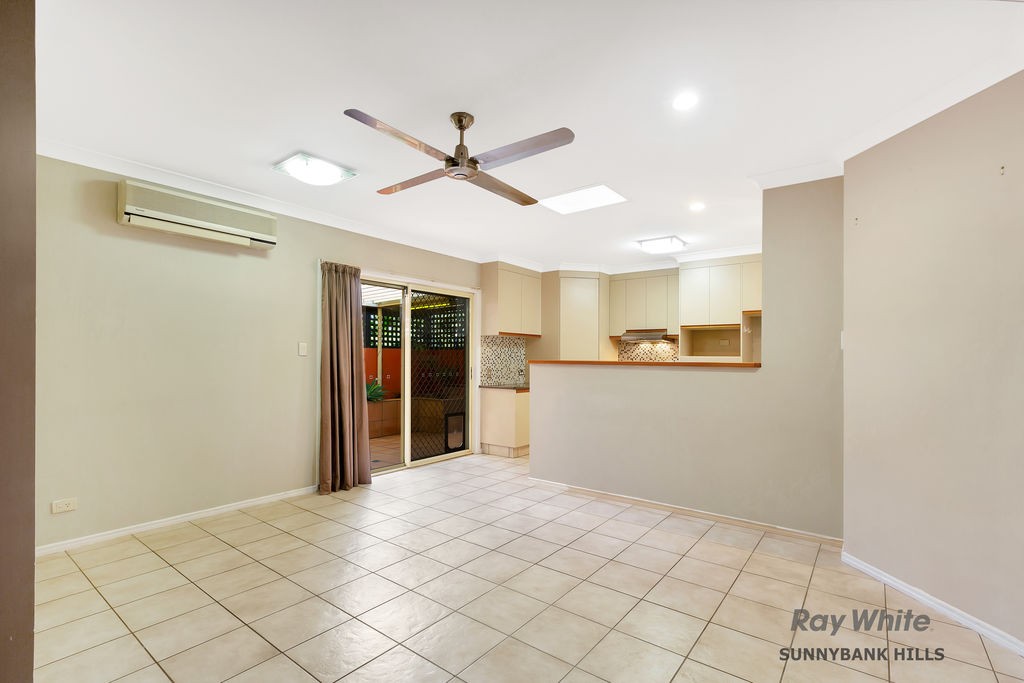 11 Hotchkiss Place, Kuraby, QLD 4112