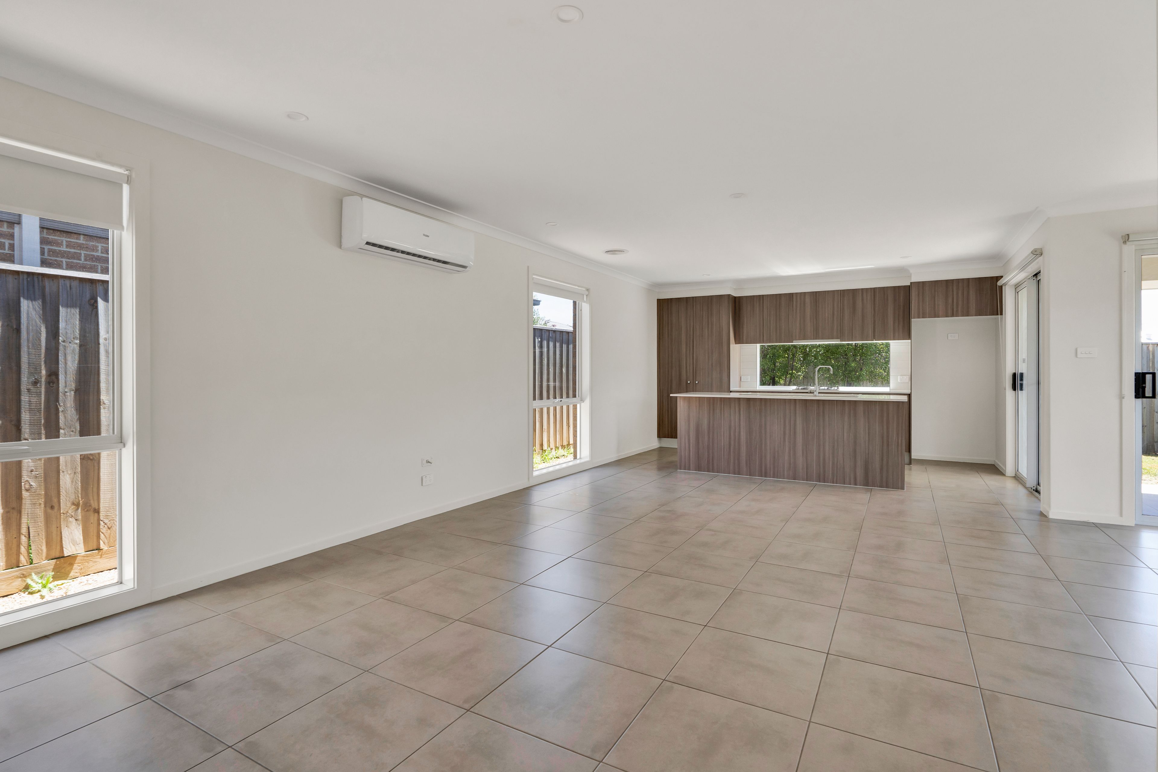 33 Natura Avenue, Werribee, VIC 3030