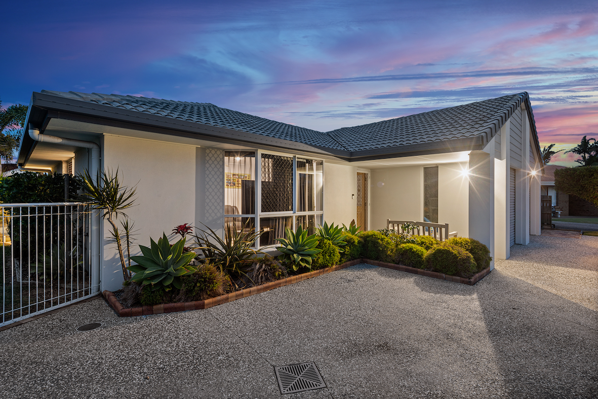 11 Richmond Place, Minyama, QLD 4575