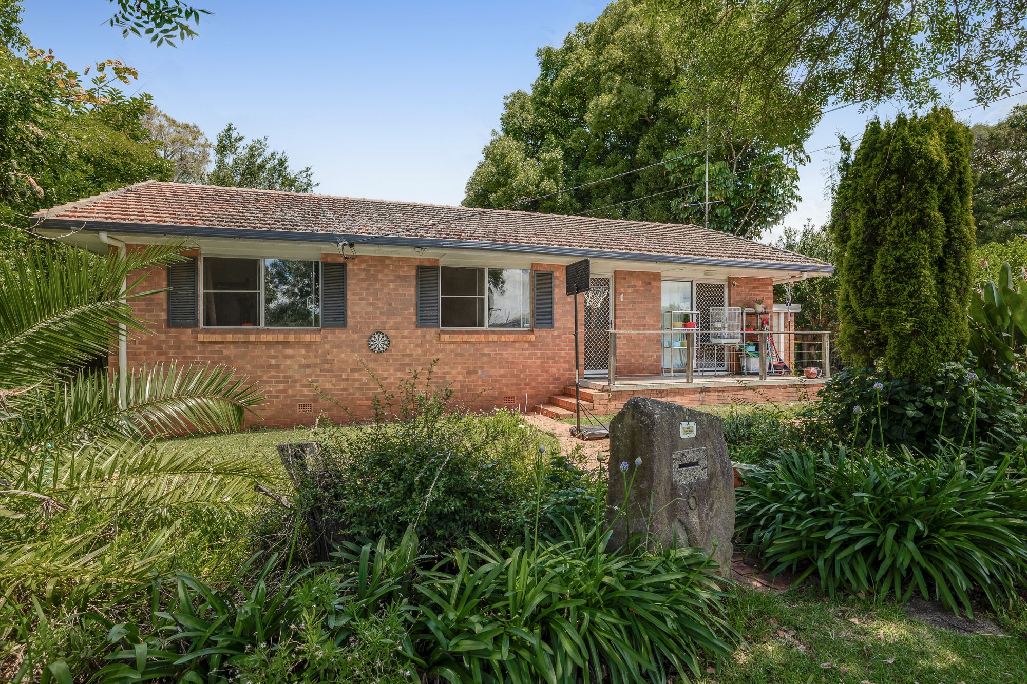 6 Skoien Street, Harristown QLD 4350