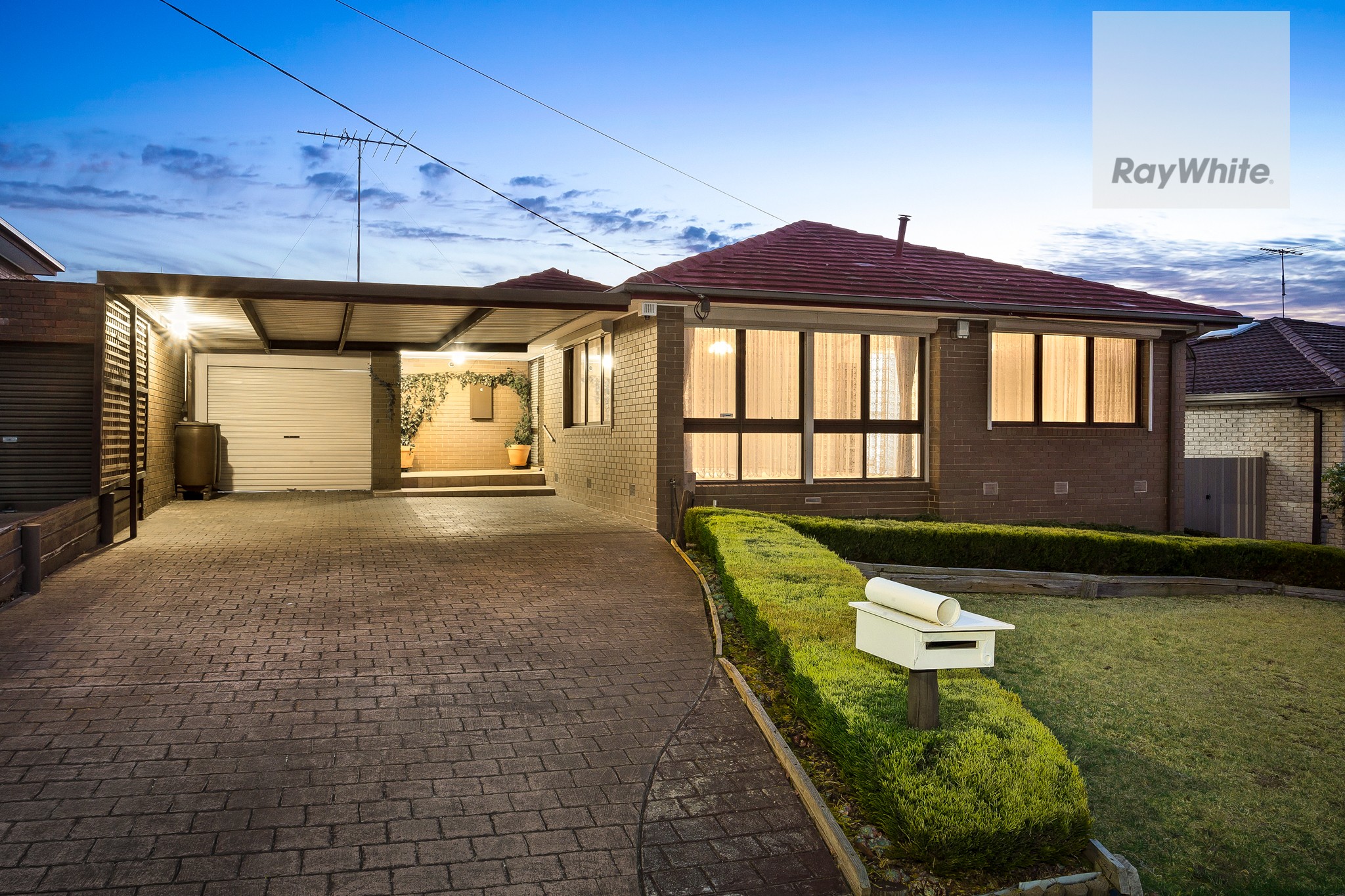 6 Woodleigh Place, Gladstone Park, VIC 3043