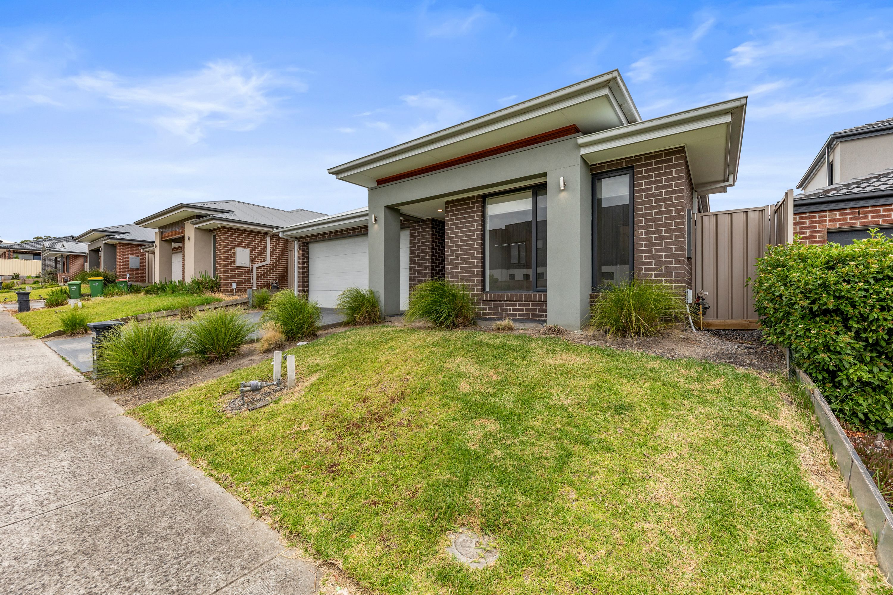 6 Talbot Drive, Pakenham, VIC 3810