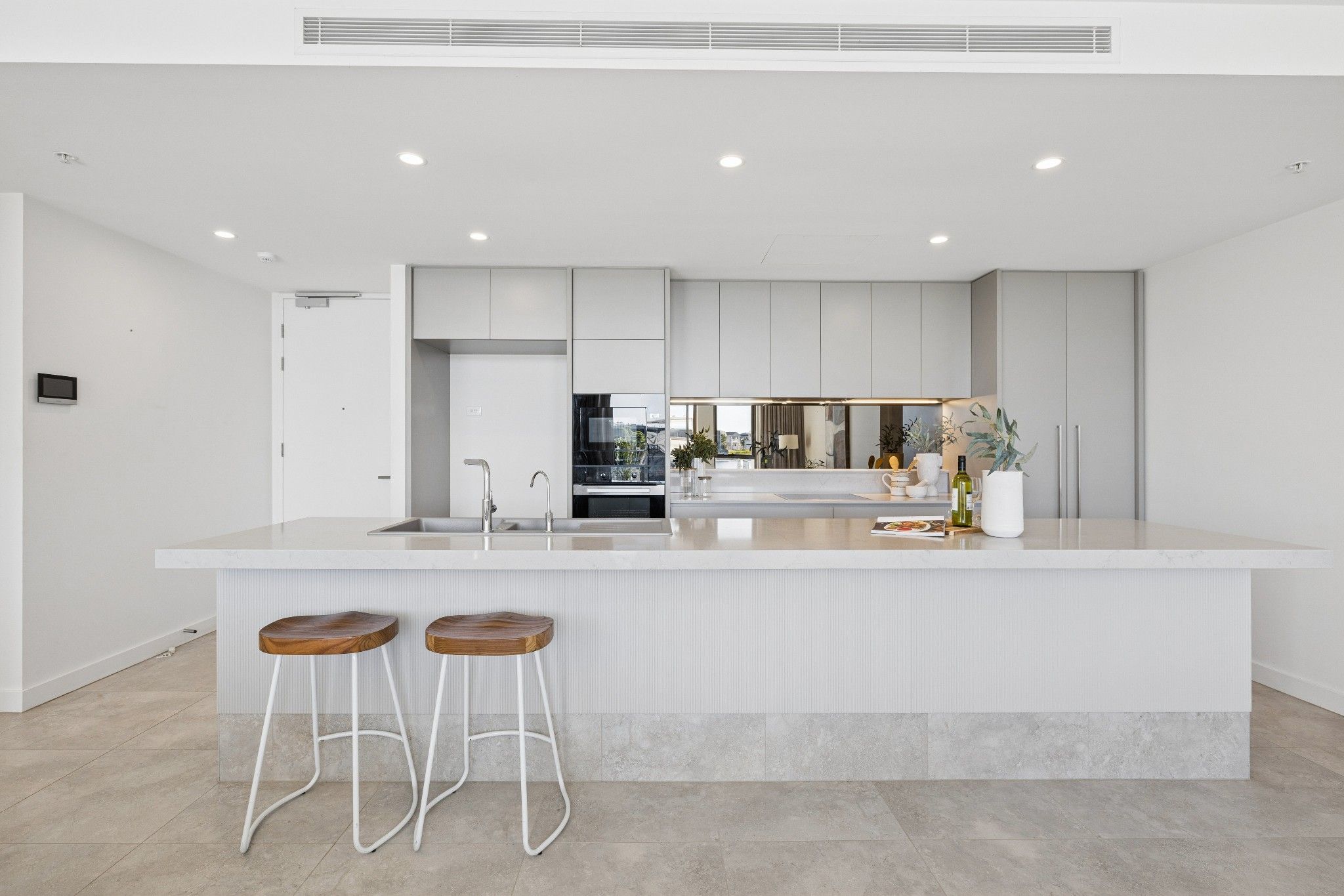 103/11 Aqua Street — photo 6 of 30
