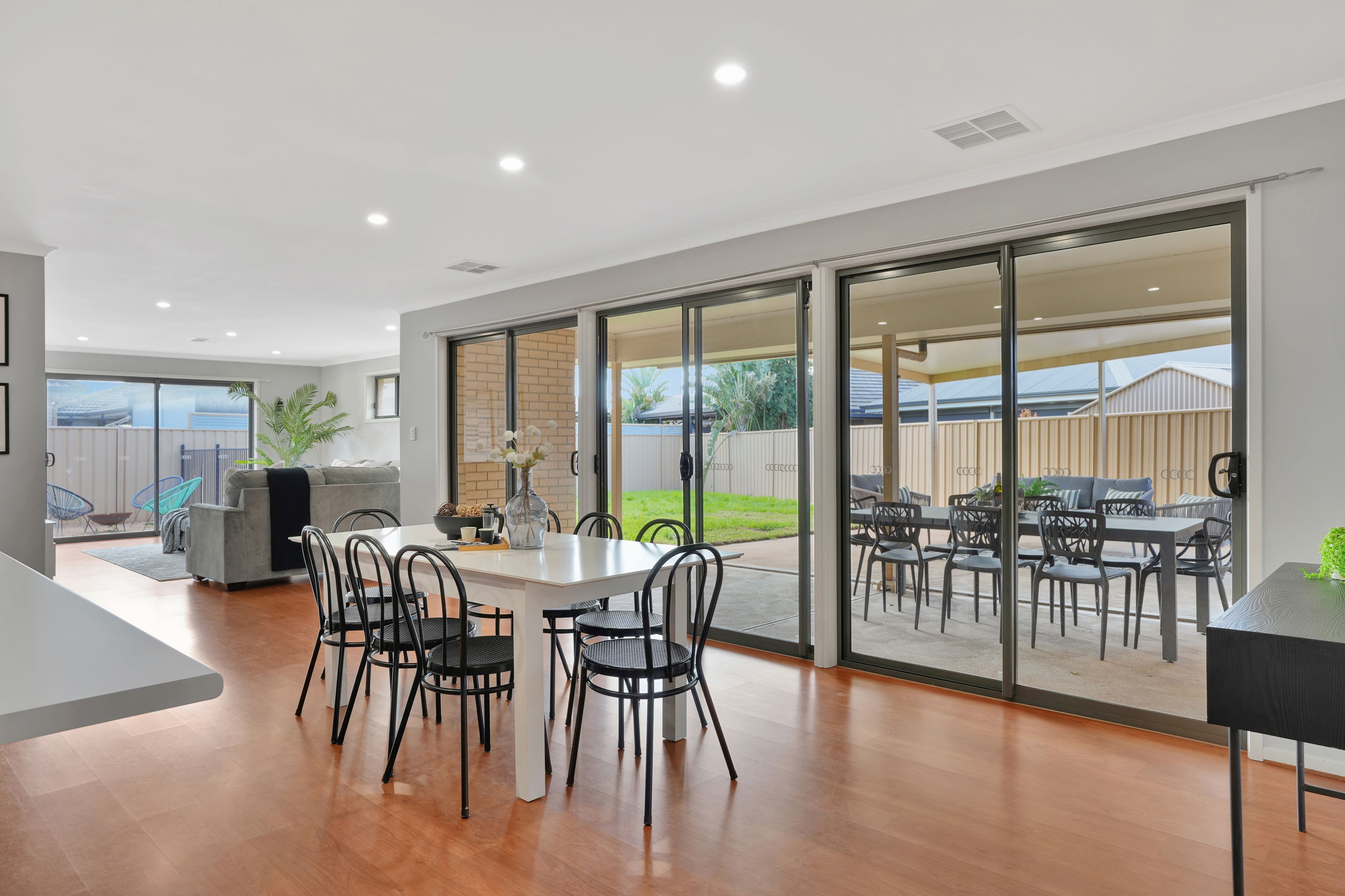 7 Evita Avenue — photo 10 of 26