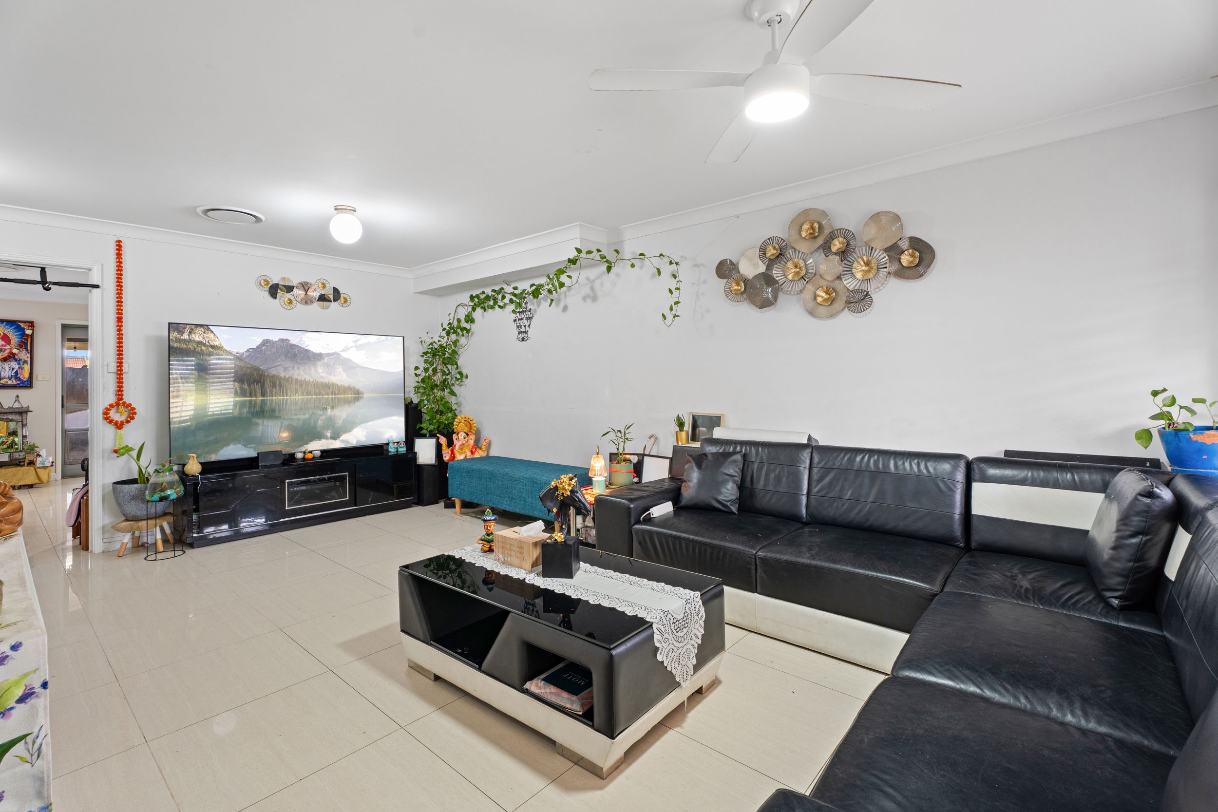 6/103-111 The Lakes Drive, Glenmore Park, NSW