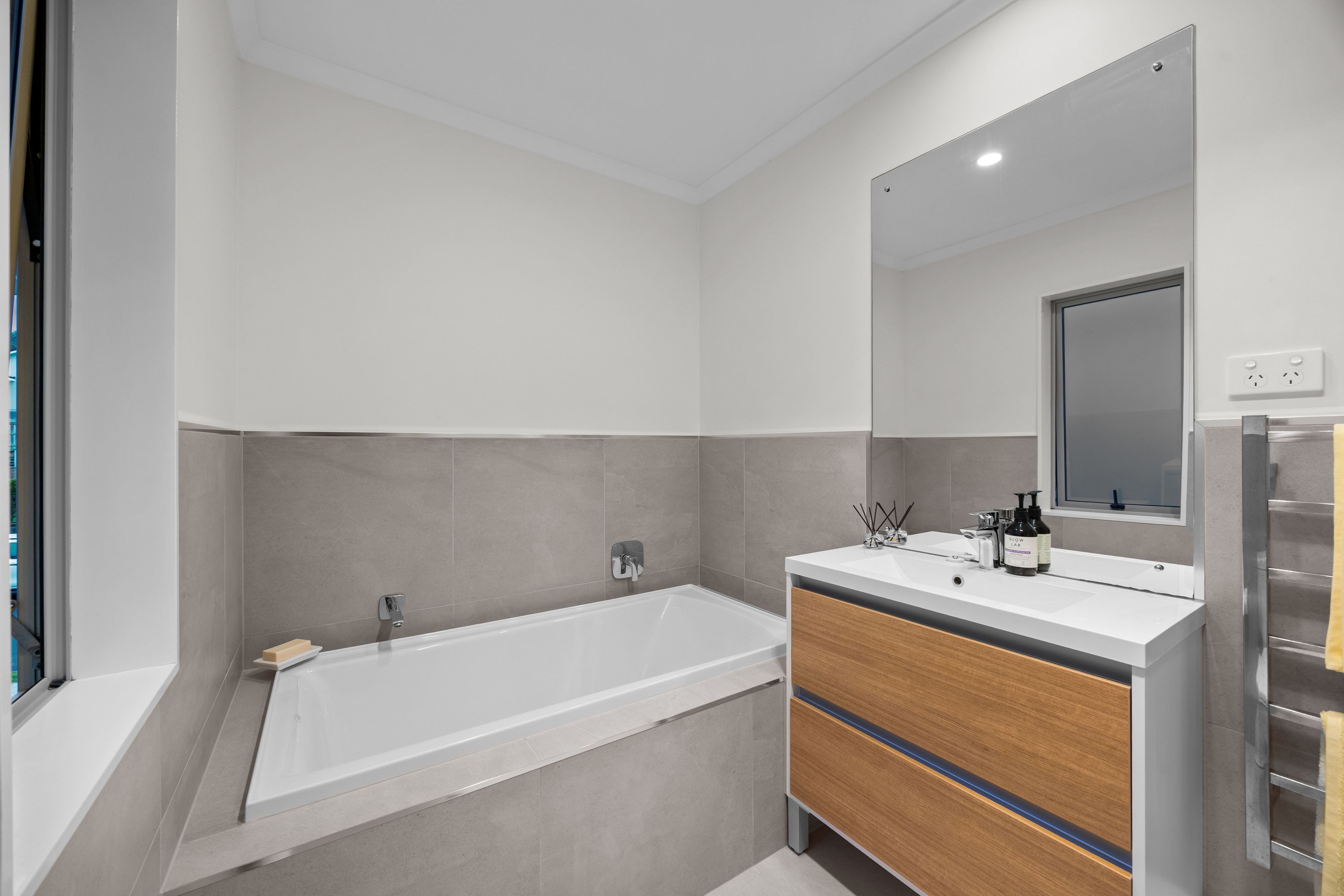 27 Forbes McCammon Drive, Swanson, Waitakere City