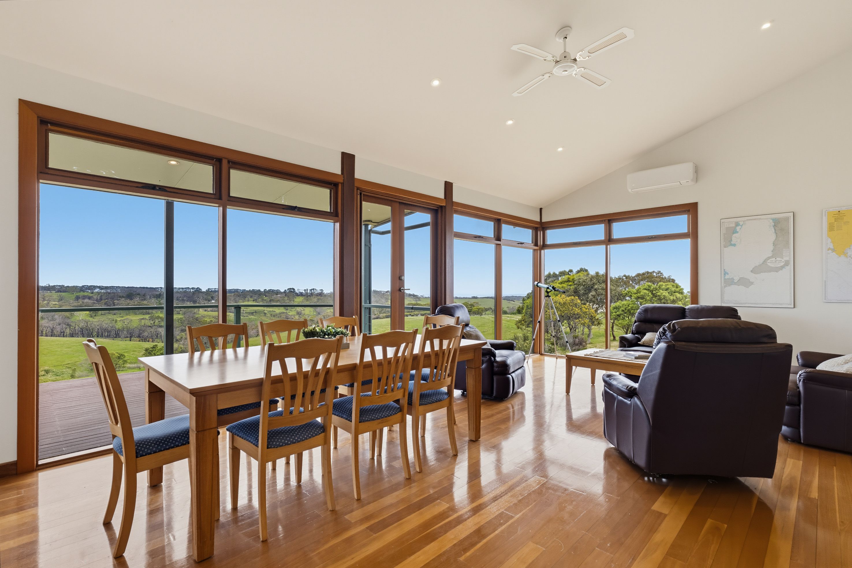 86 Three Bridges Road — photo 3 of 26