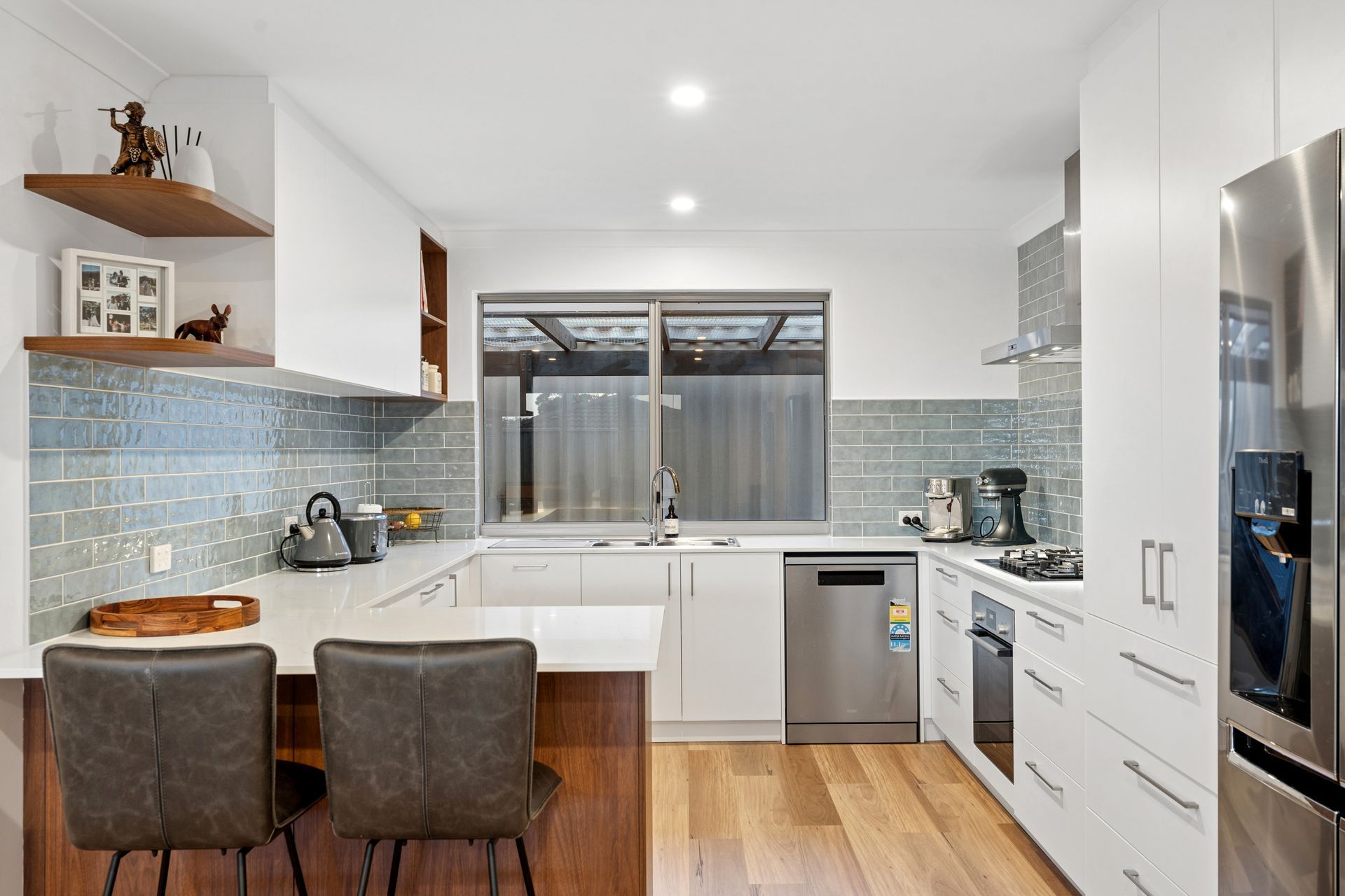 11 Loftia View — photo 4 of 24