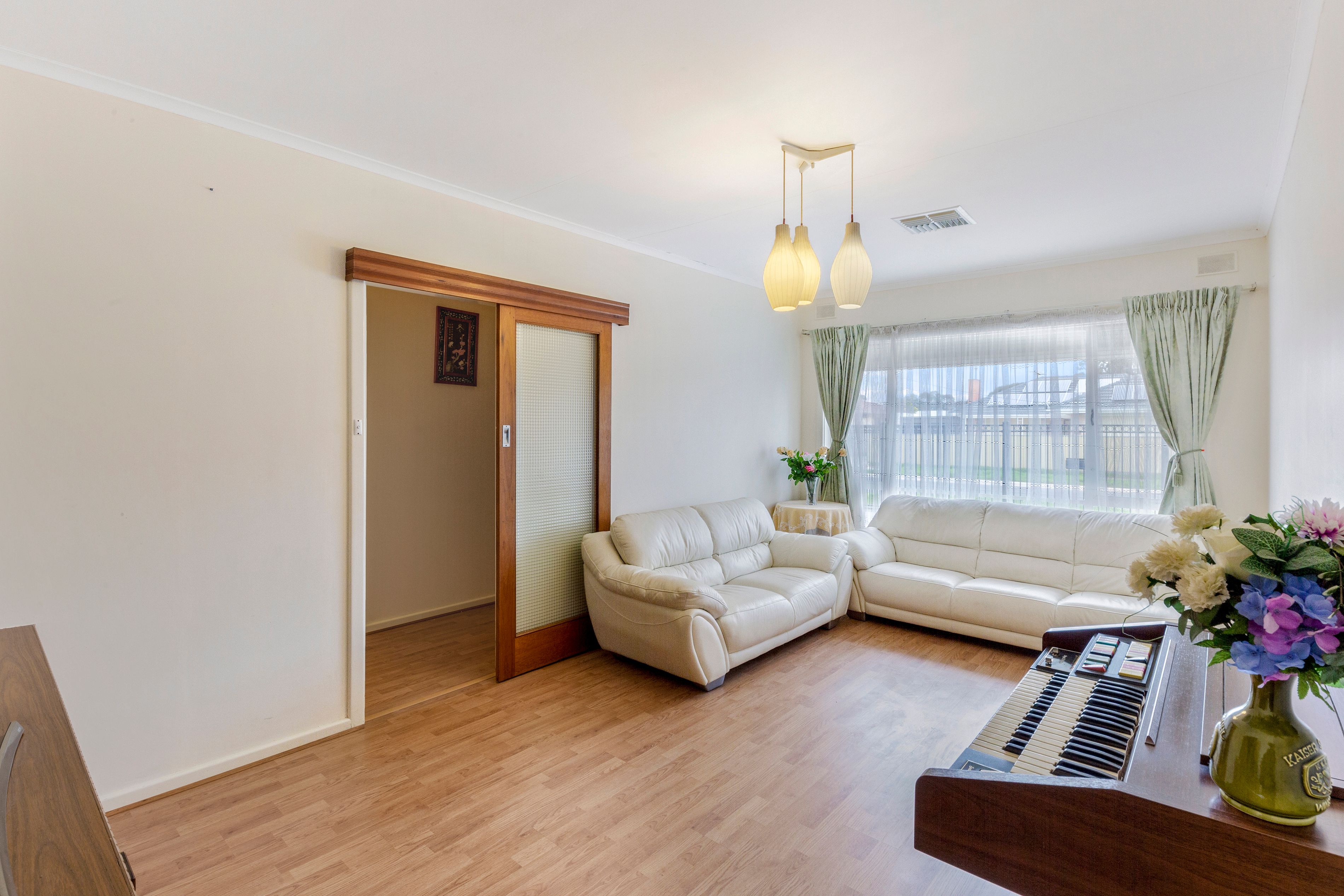 27 Jocelyn Terrace, Parafield Gardens, SA 5107