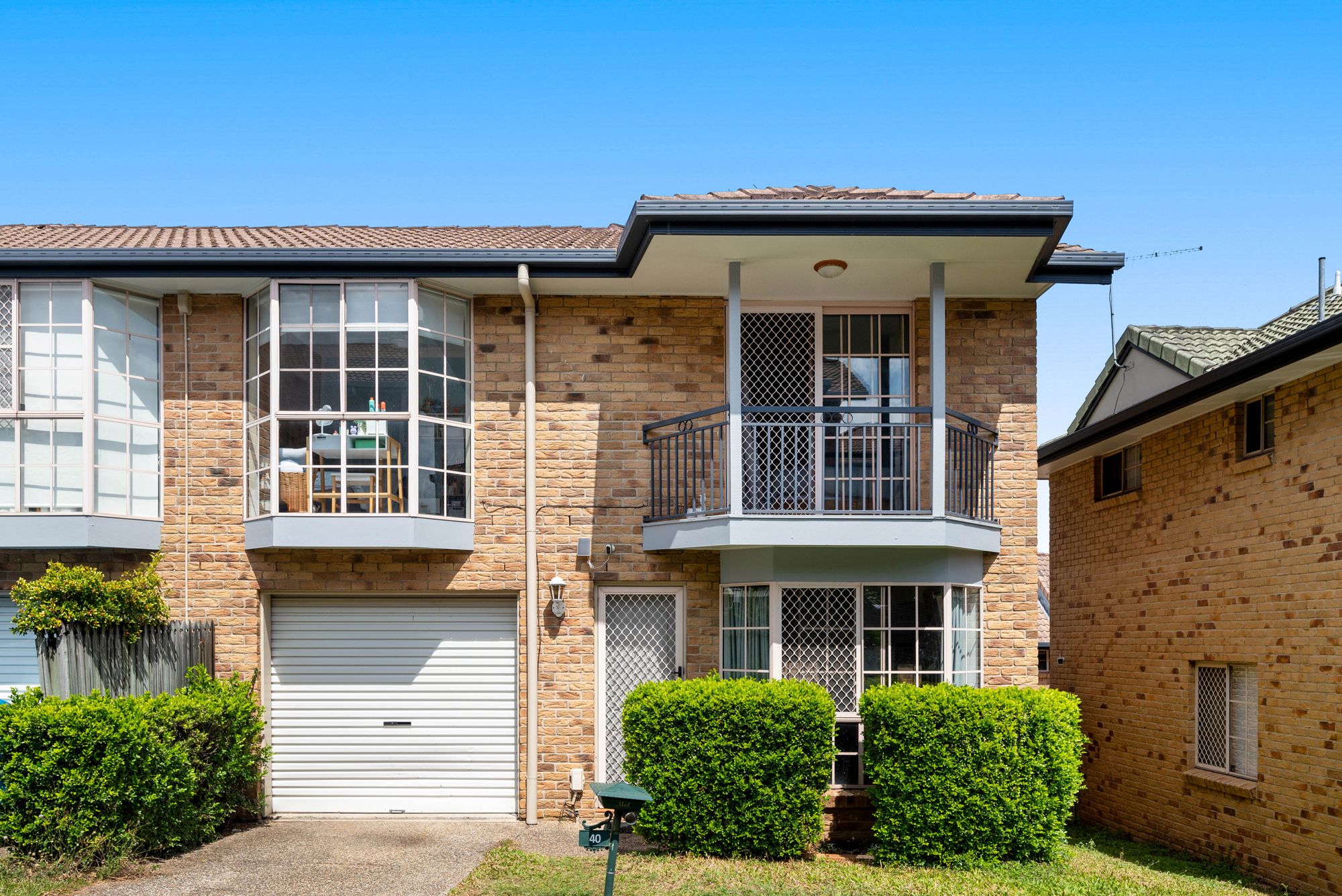 40/1162 Cavendish Road — photo from Ray White Mt Gravatt