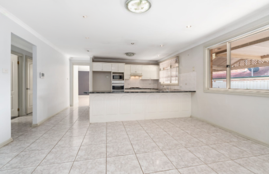 6 Juniper Place — photo 4 of 7