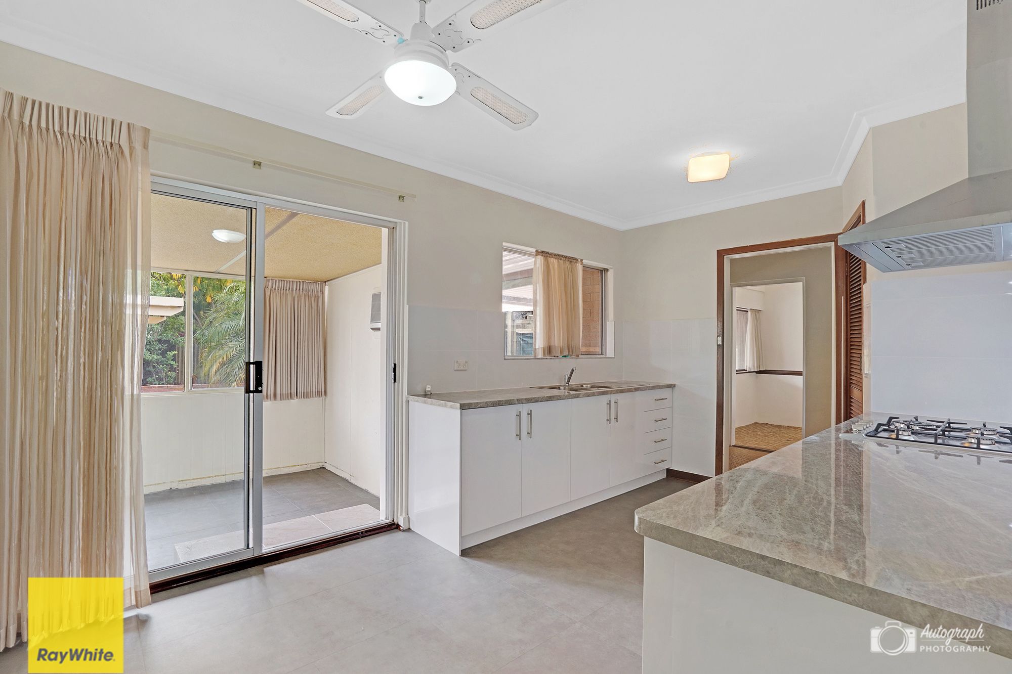 16 Kennington Road, Morley, WA 6062