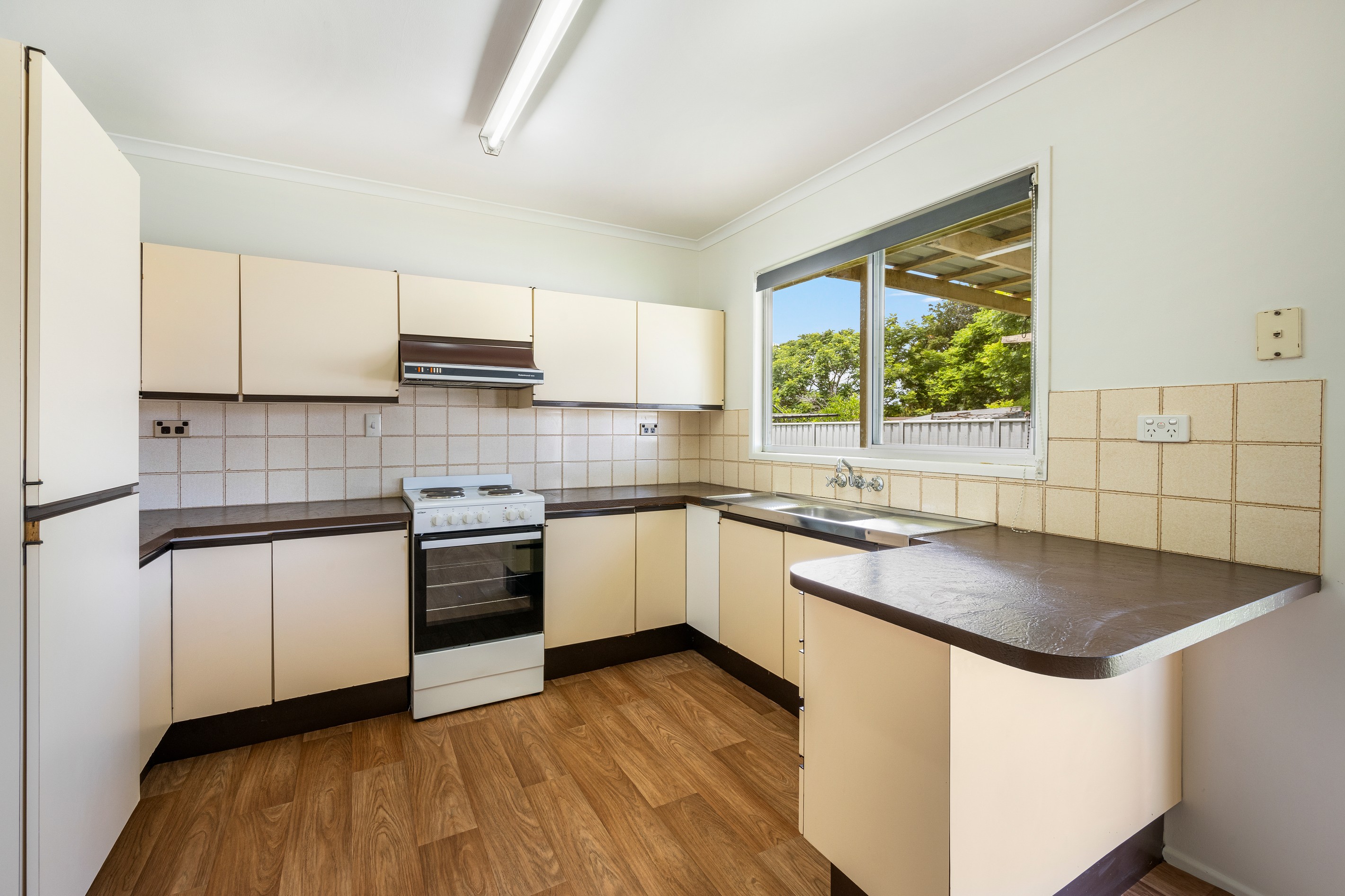 12 Marsden Road, Kallangur, QLD 4503