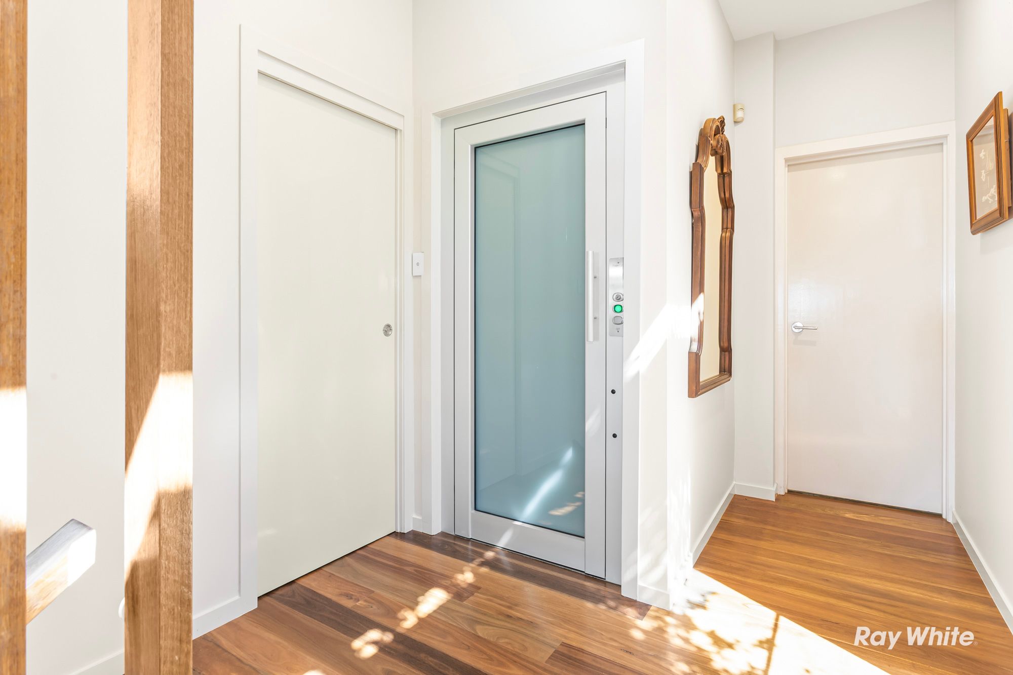 23 Alexander Street — photo 19 of 30
