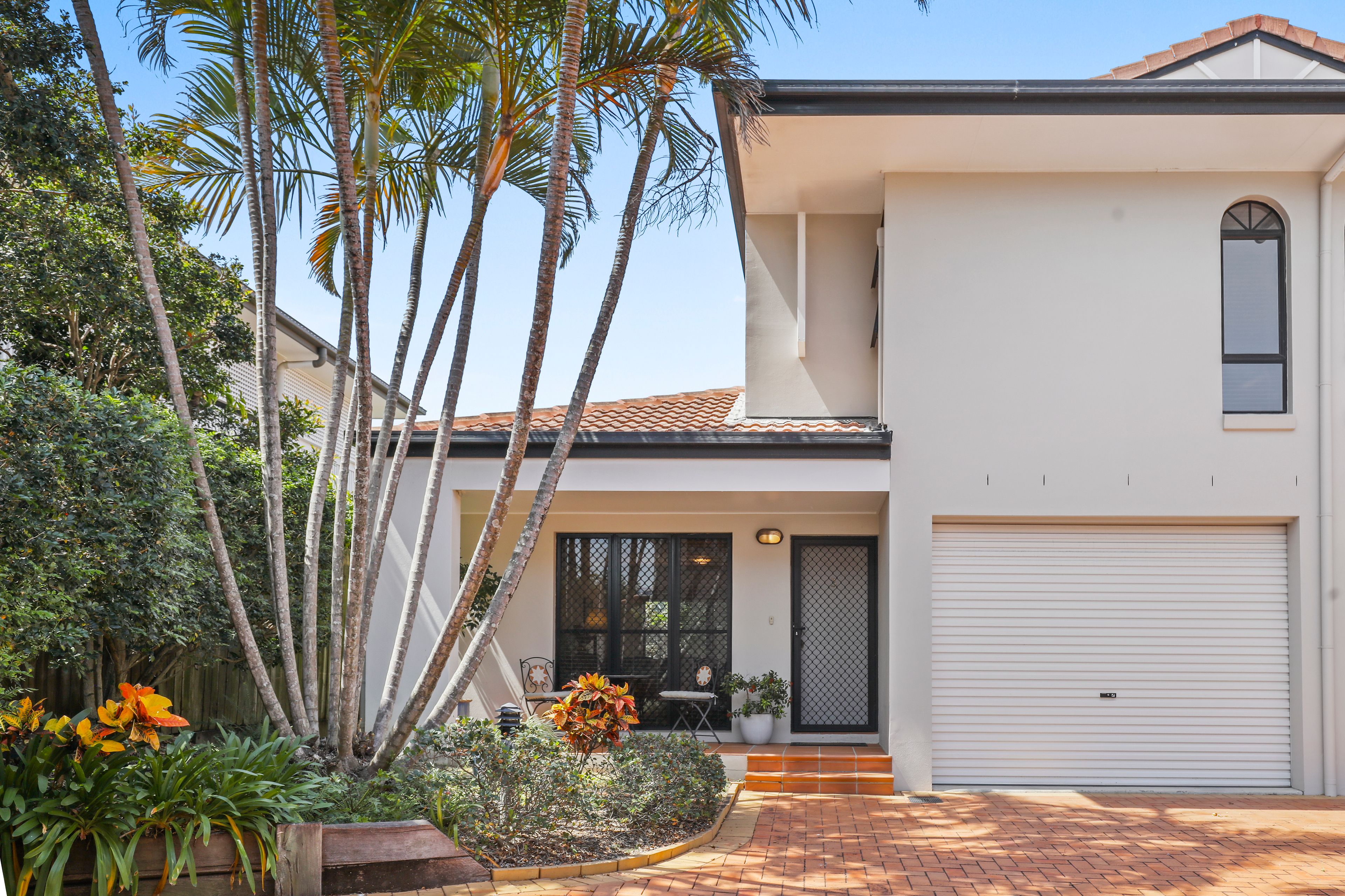 3/9 Miles Street — photo from Ray White Collective