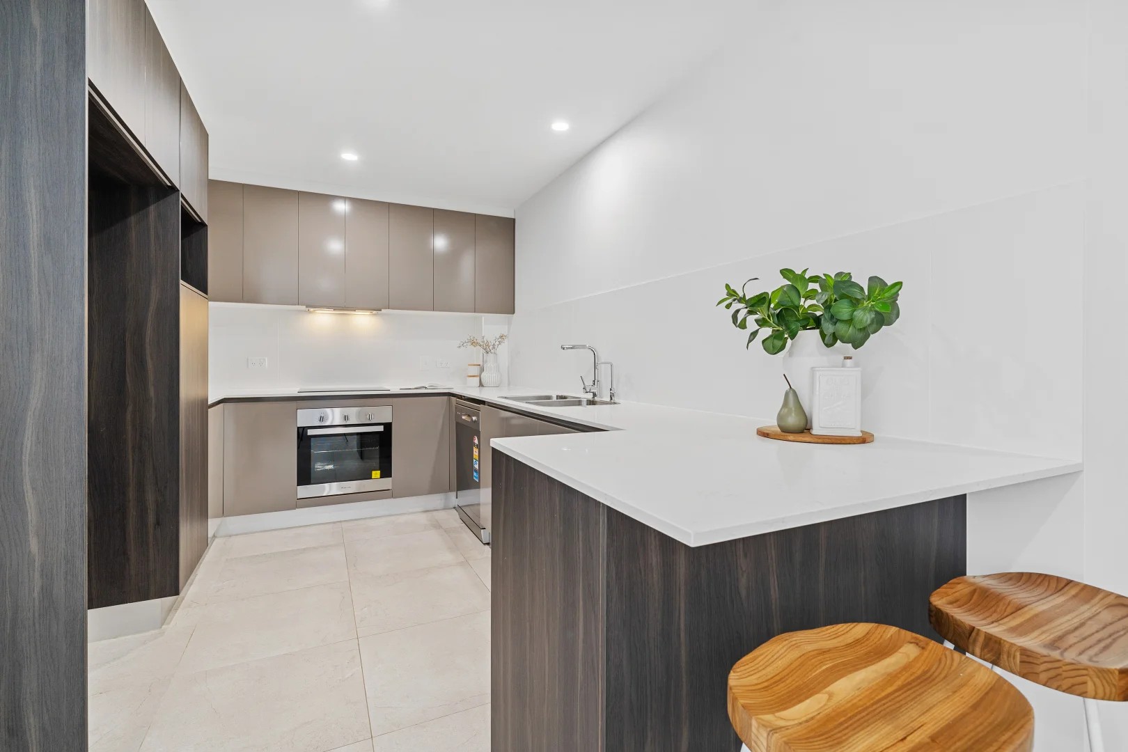 2/18 Howard Street, Gaythorne, QLD 4051