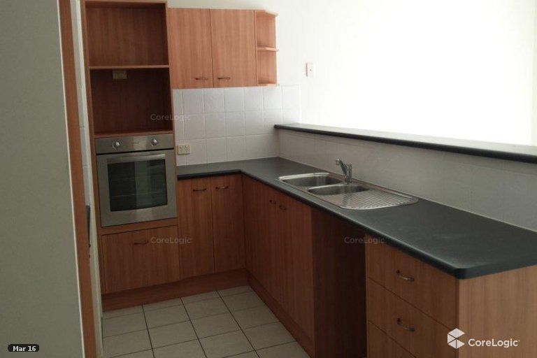 3 Westaway Place, Wynnum West, QLD 4178